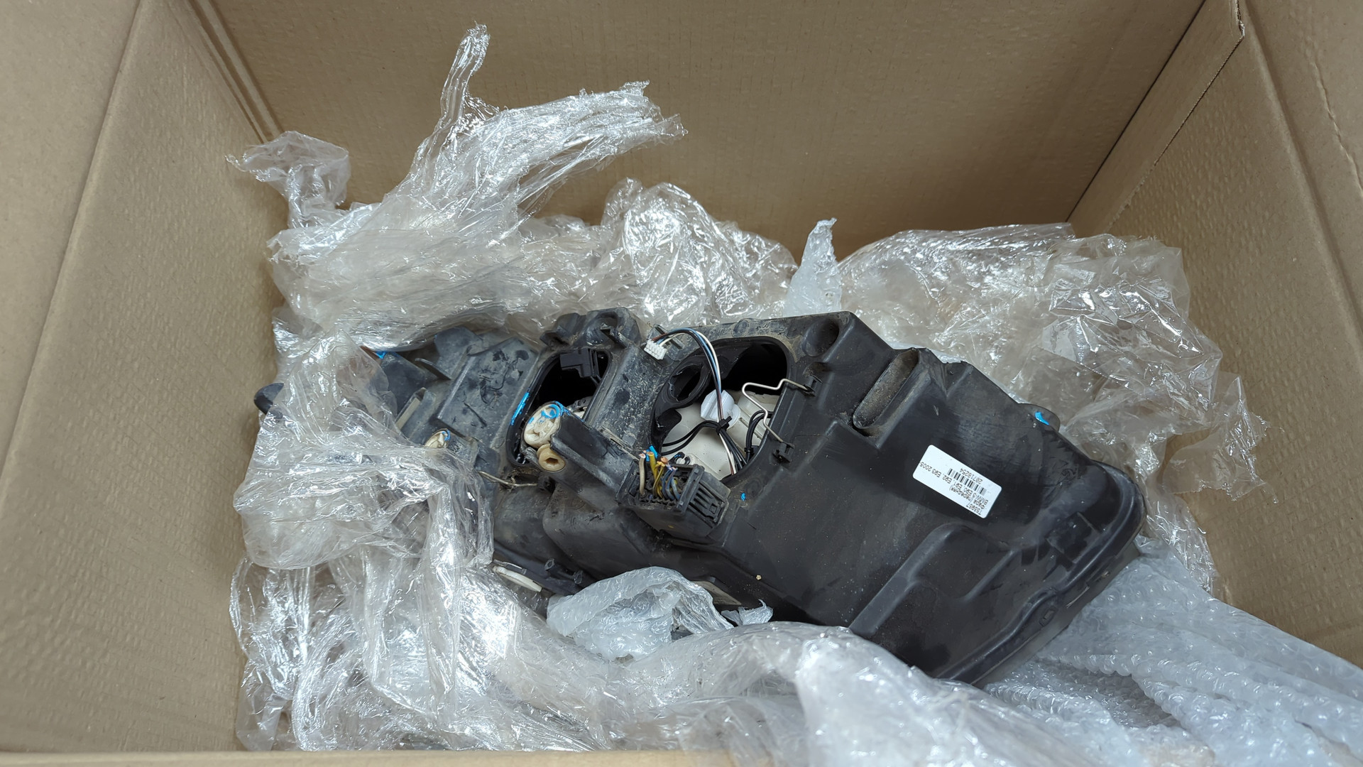 Фара правая