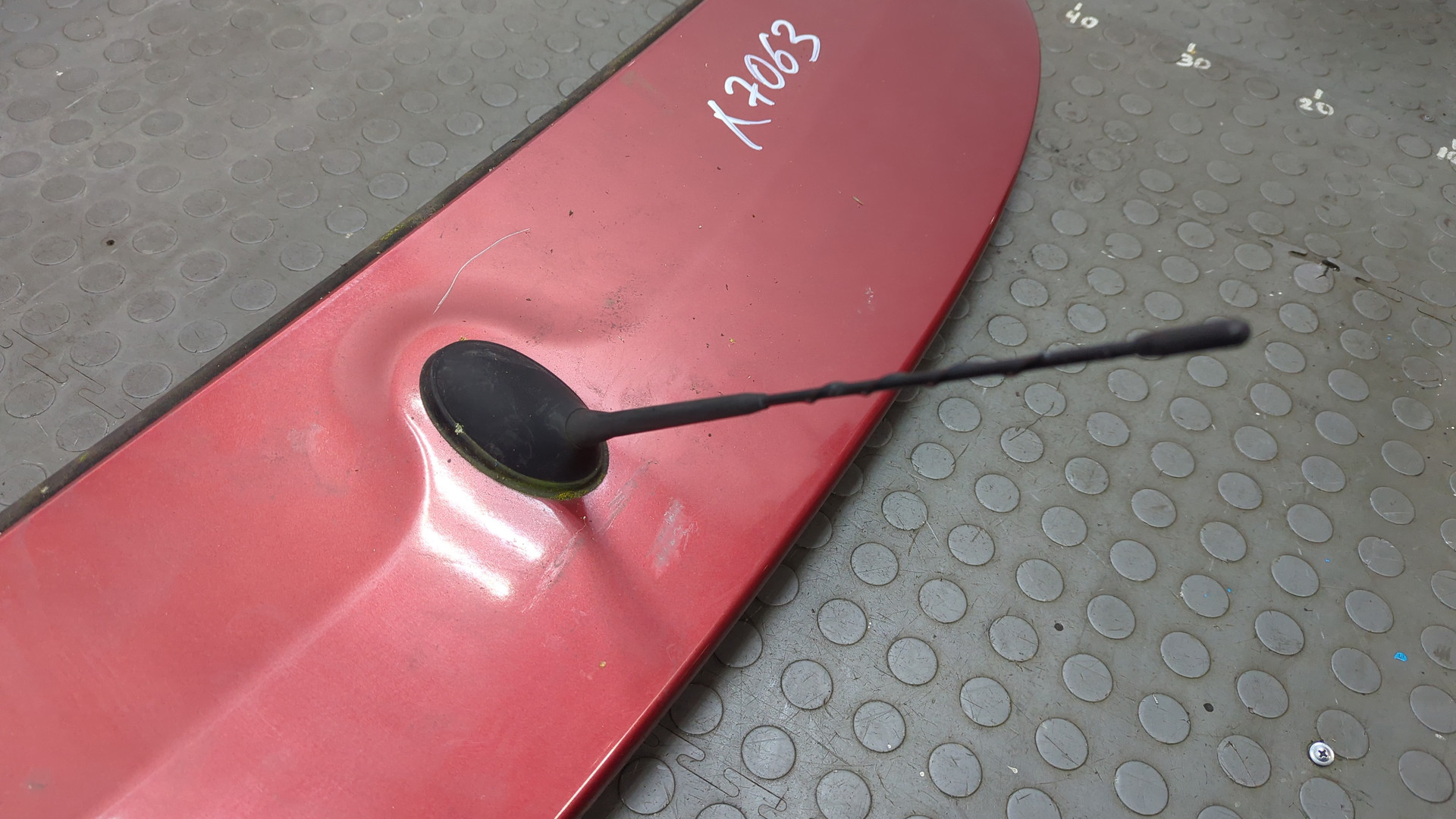 Спойлер переднего бампера