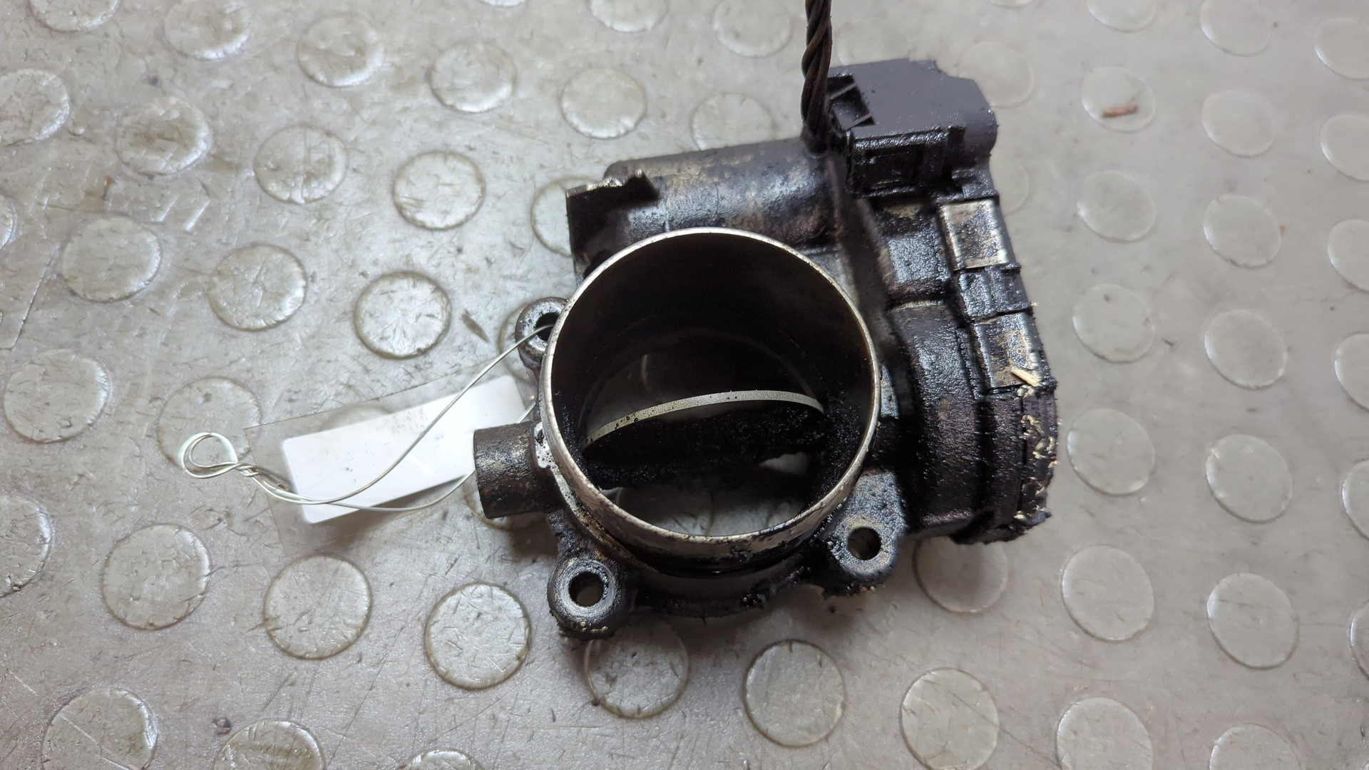 Заслонка дроссельная электрическая