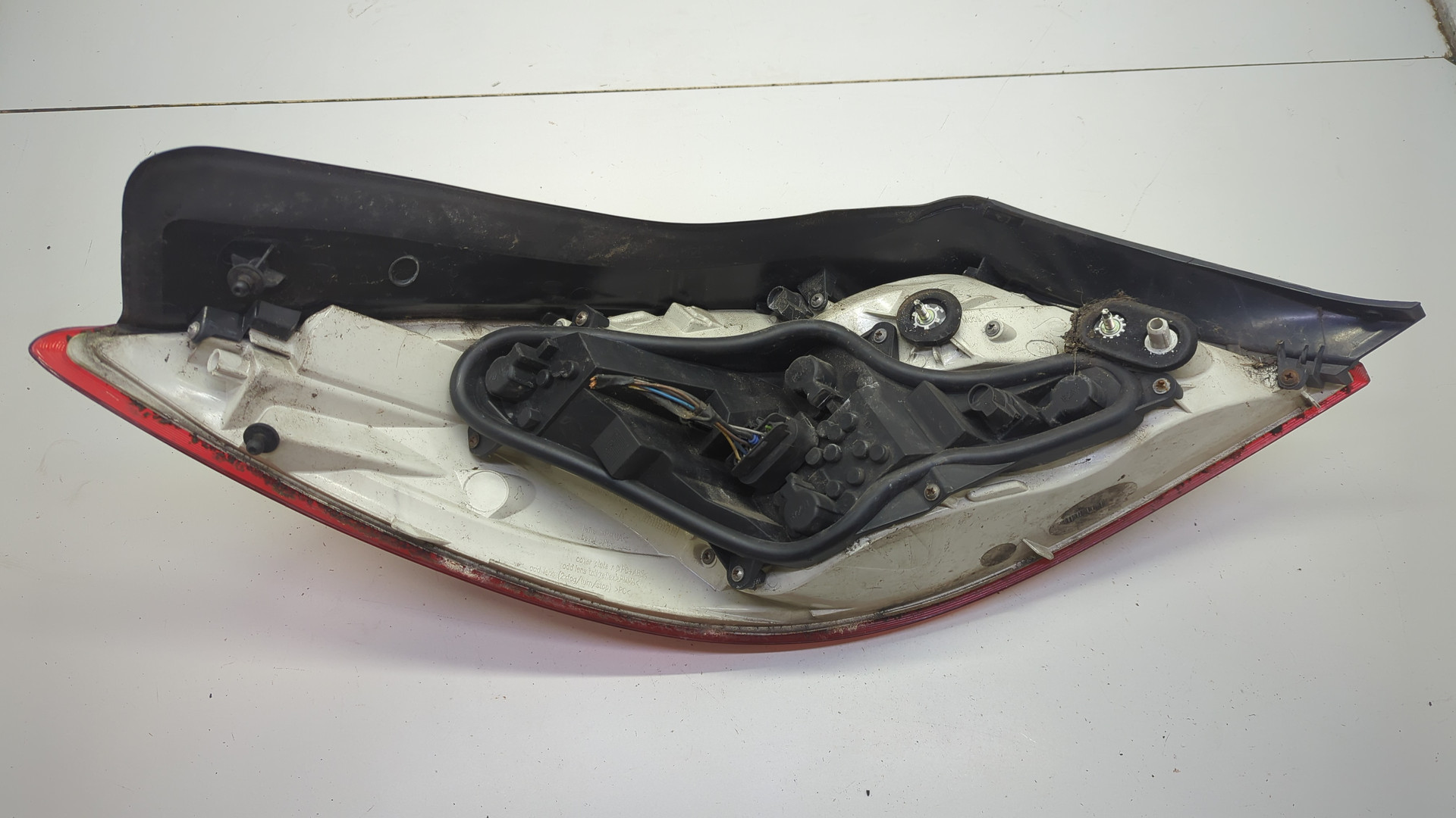 Фонарь задний правый