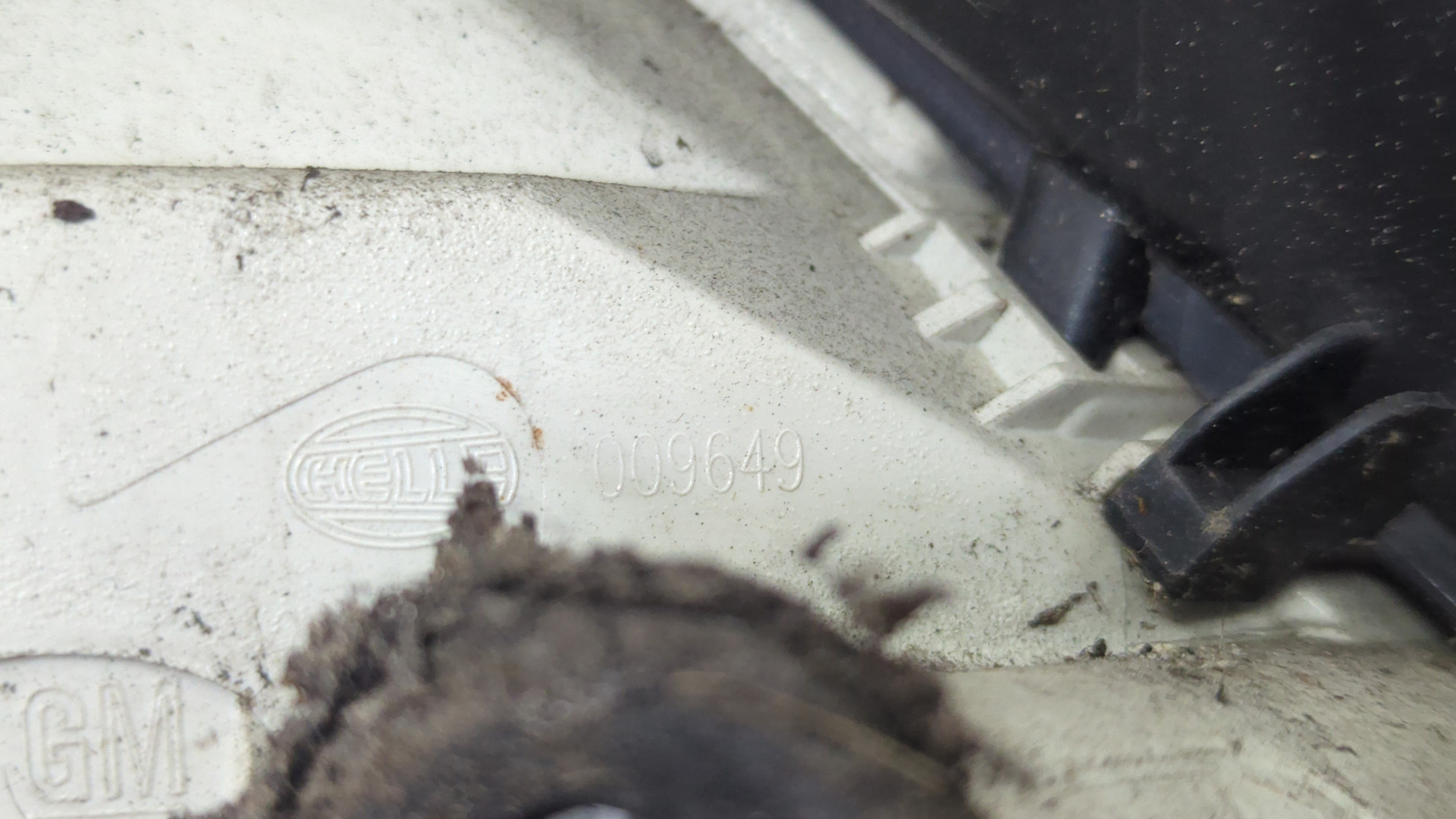 Фонарь задний правый