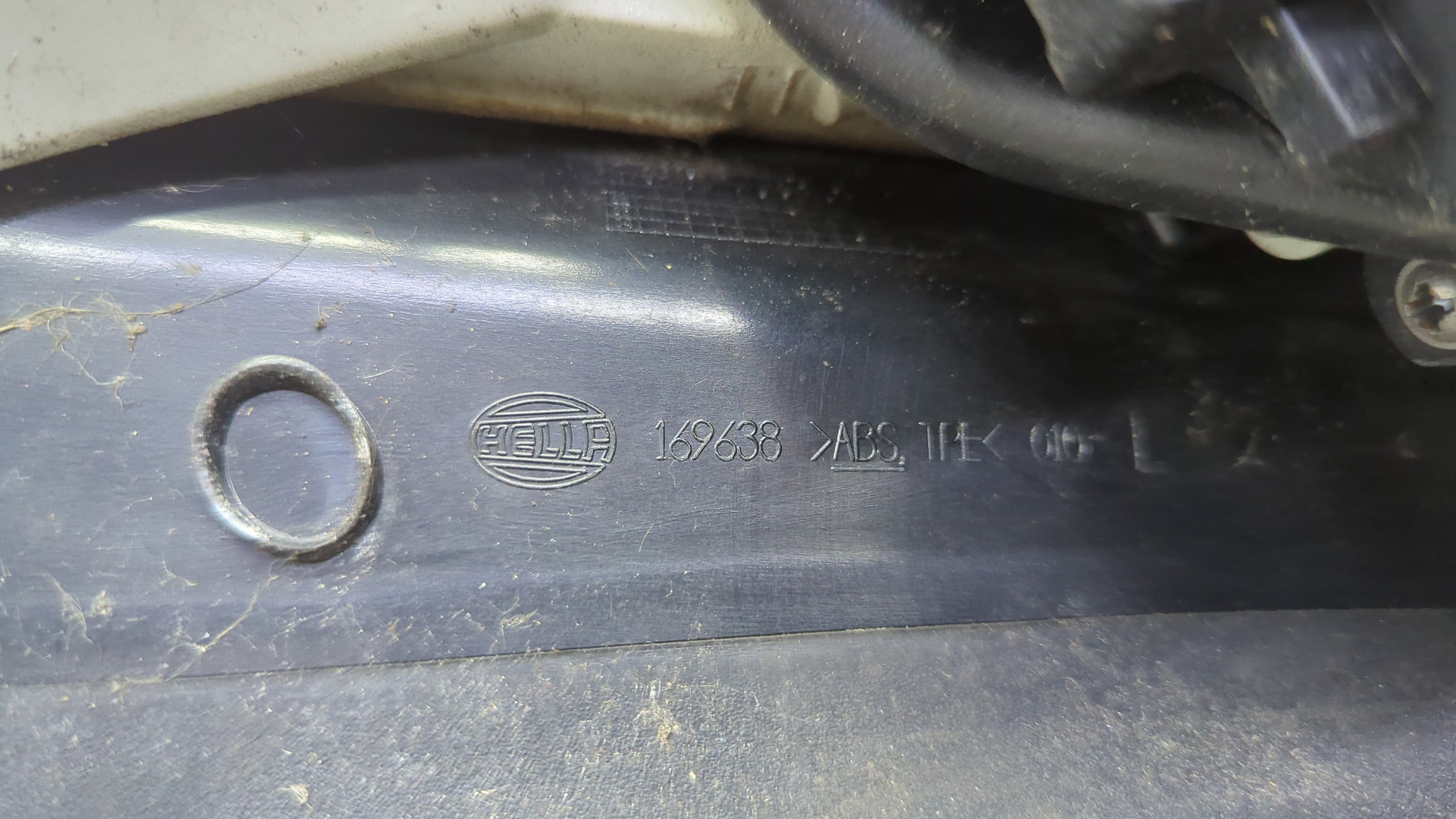 Фонарь задний левый