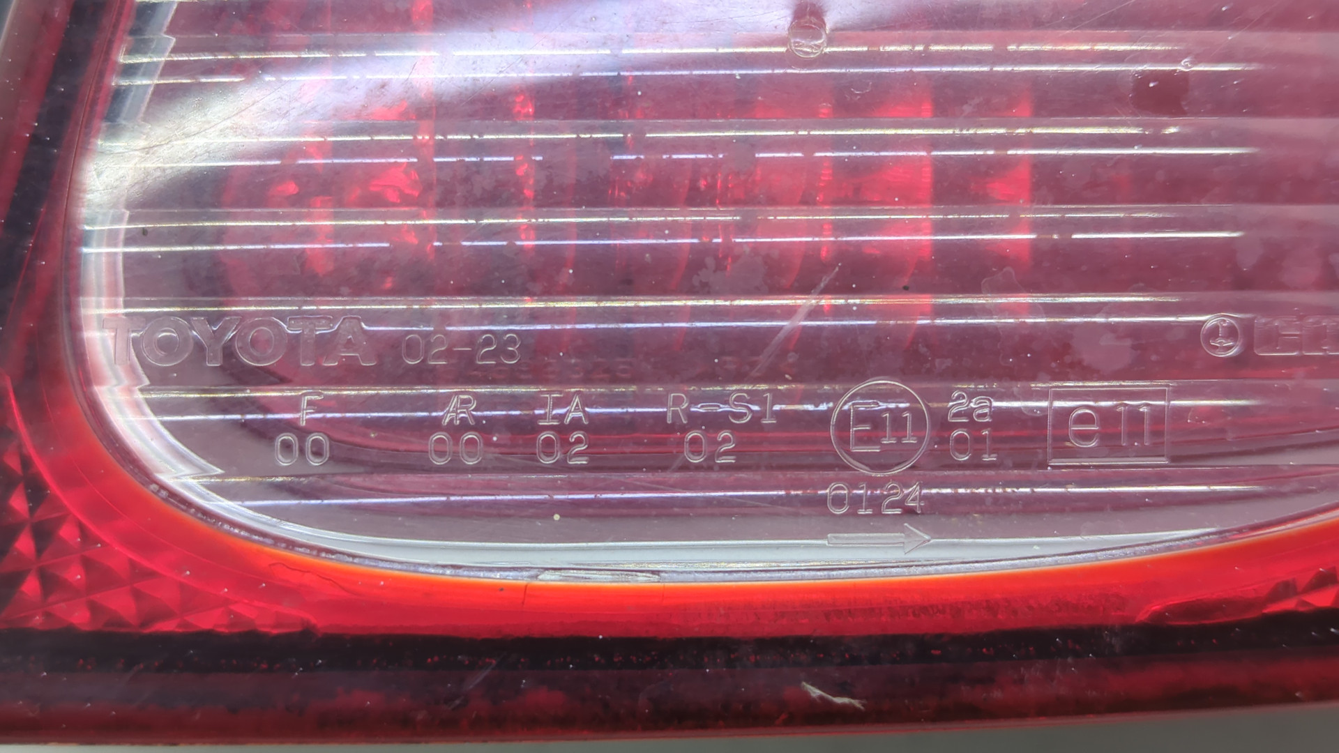 Фонарь задний правый