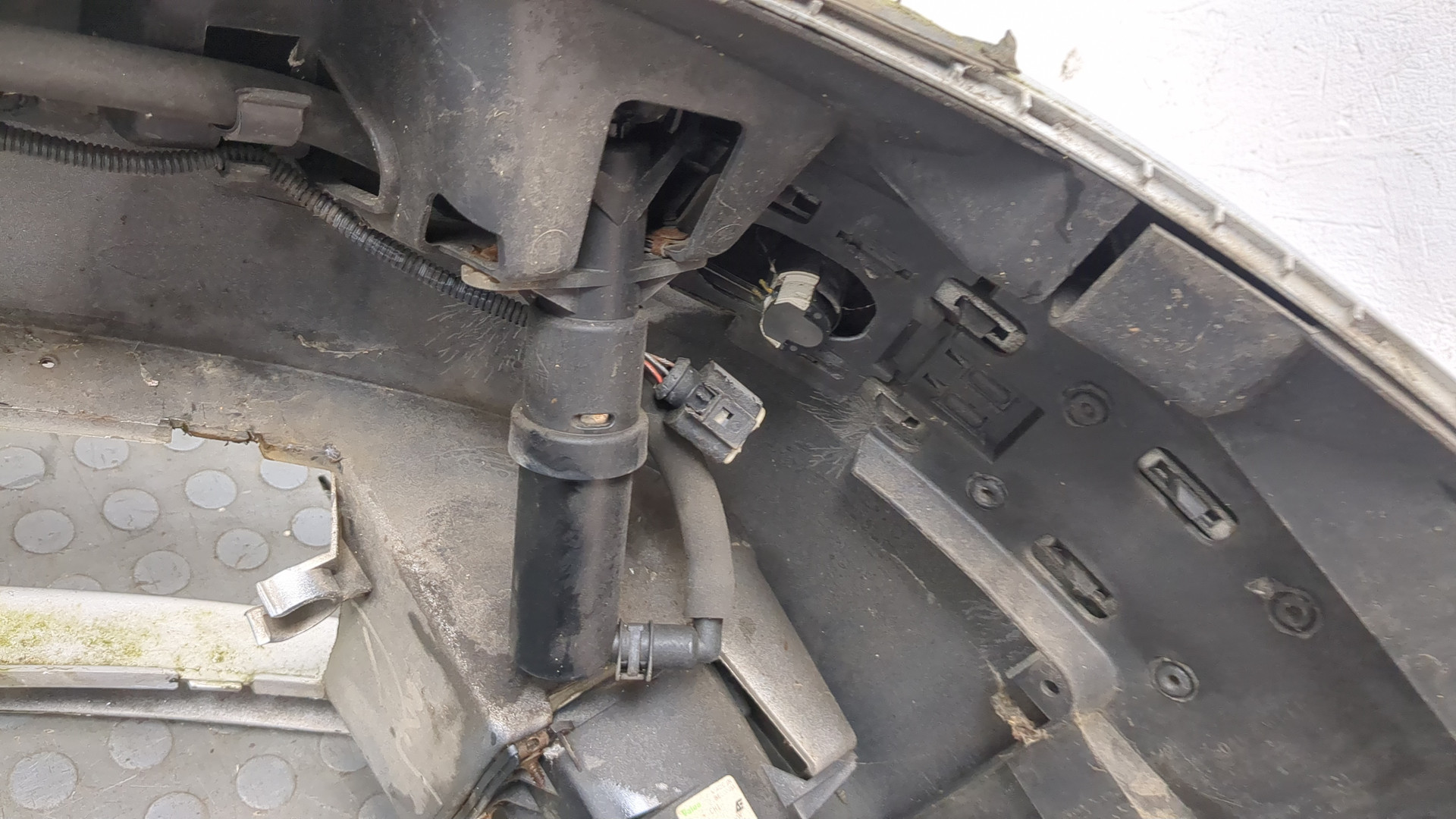 Бампер передний