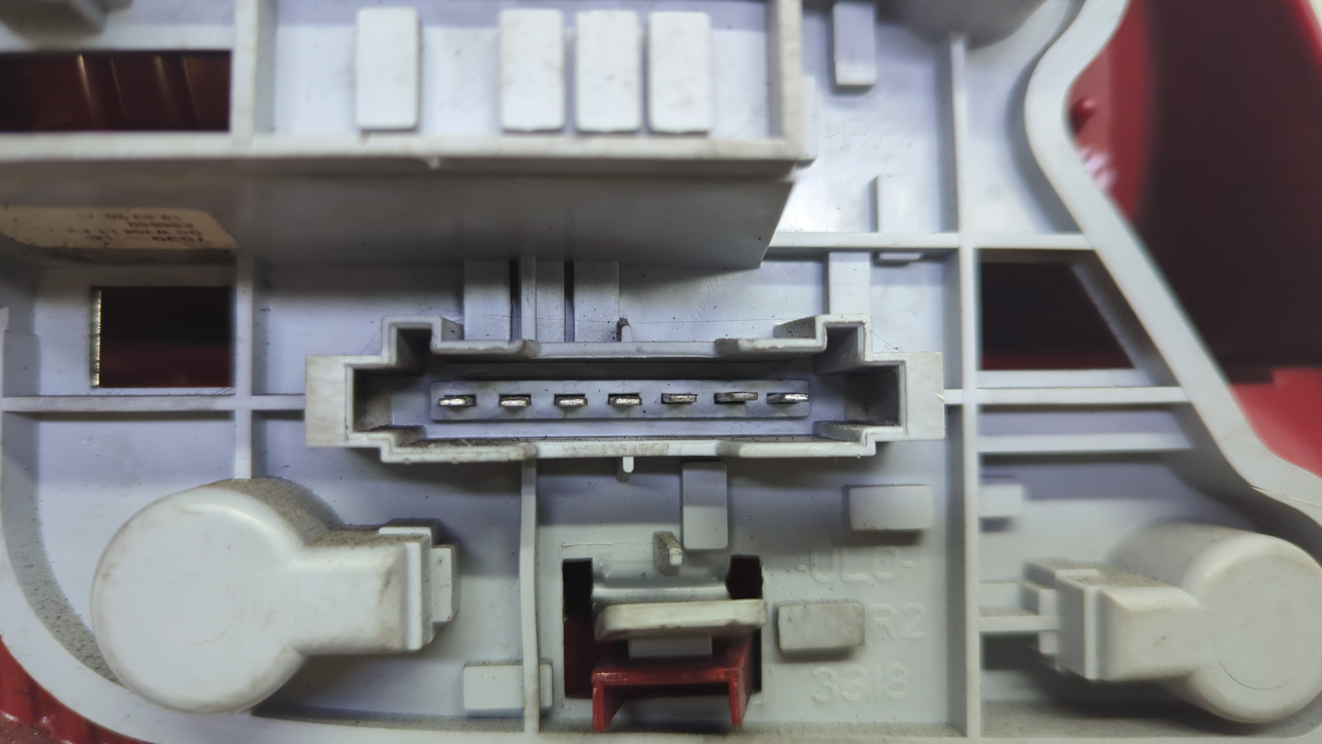 Фонарь задний правый