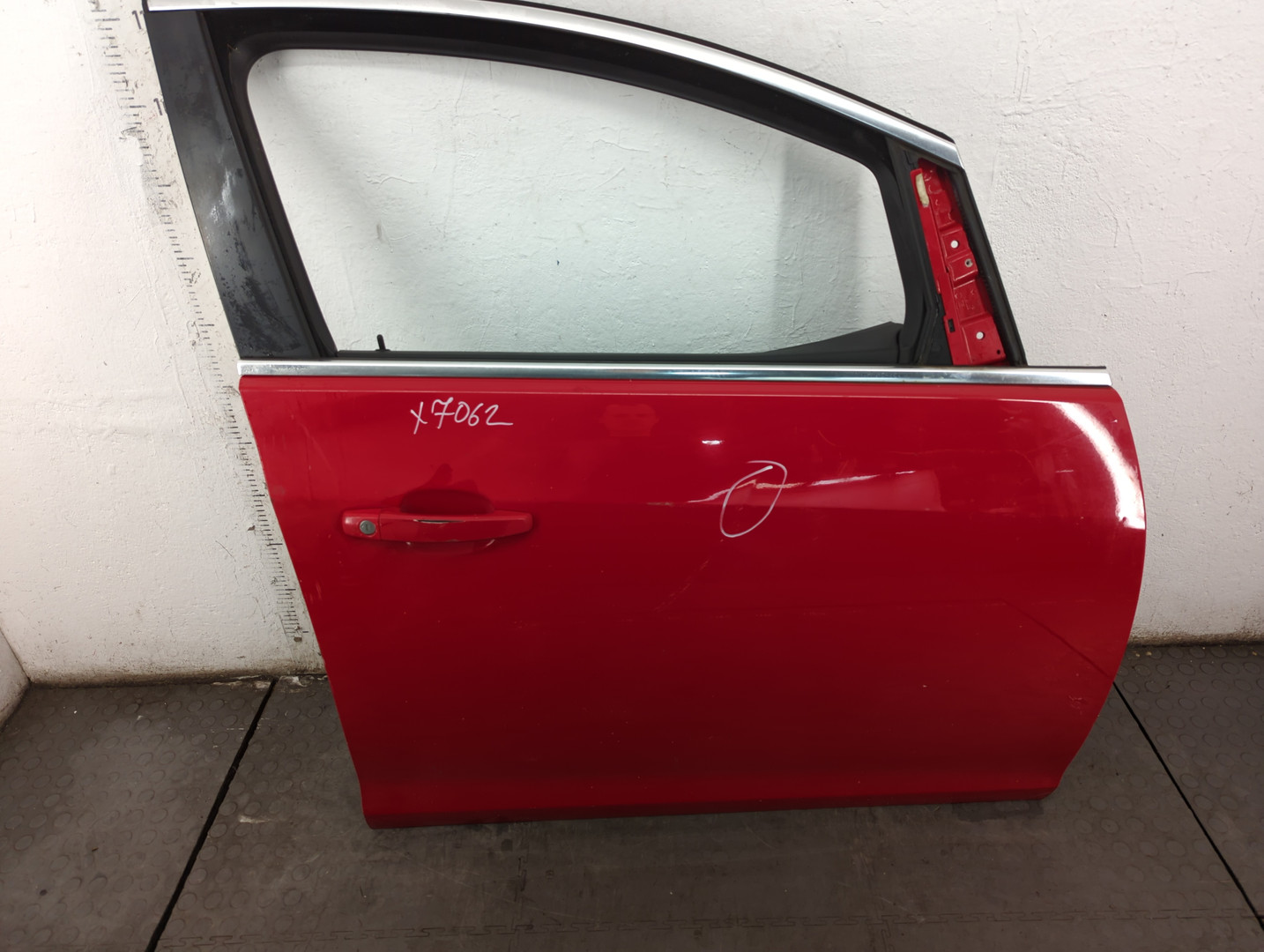 Дверь передняя правая