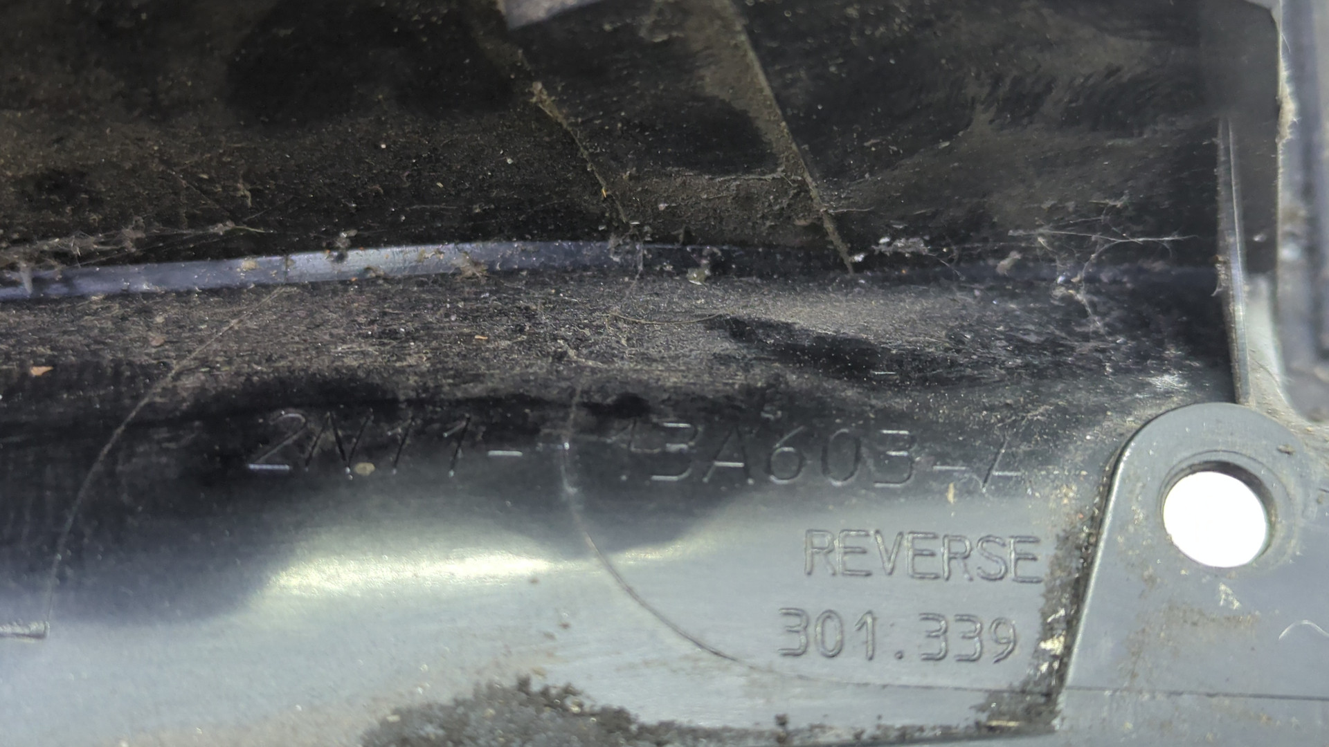 Фонарь задний левый