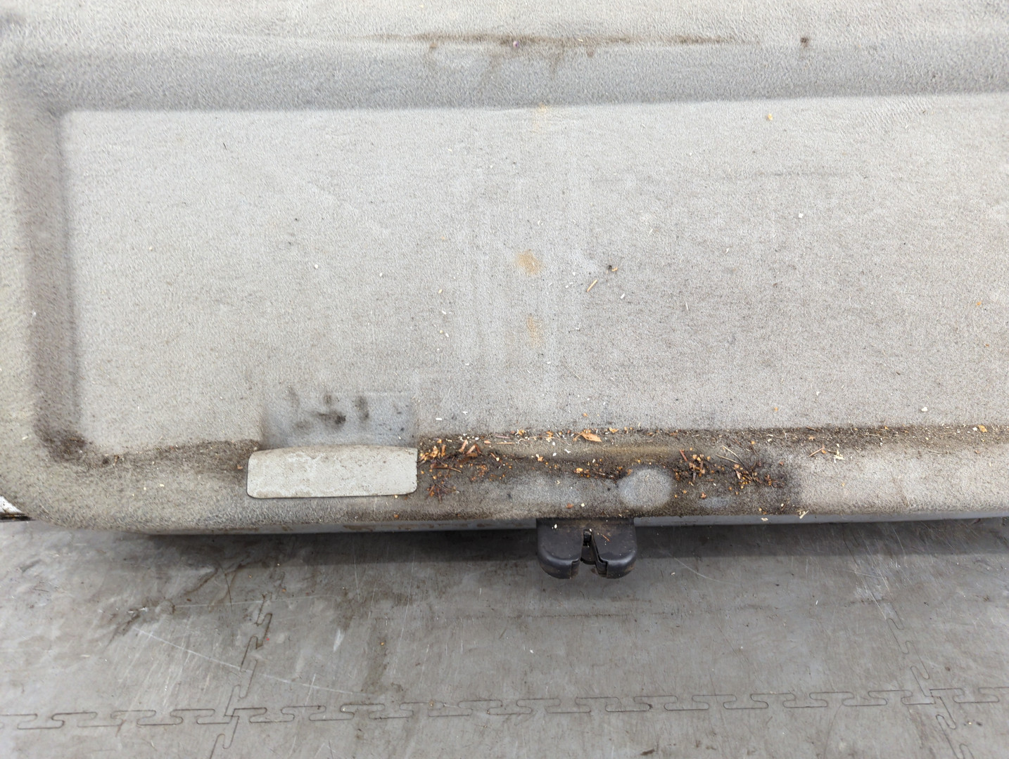 Дверь багажника