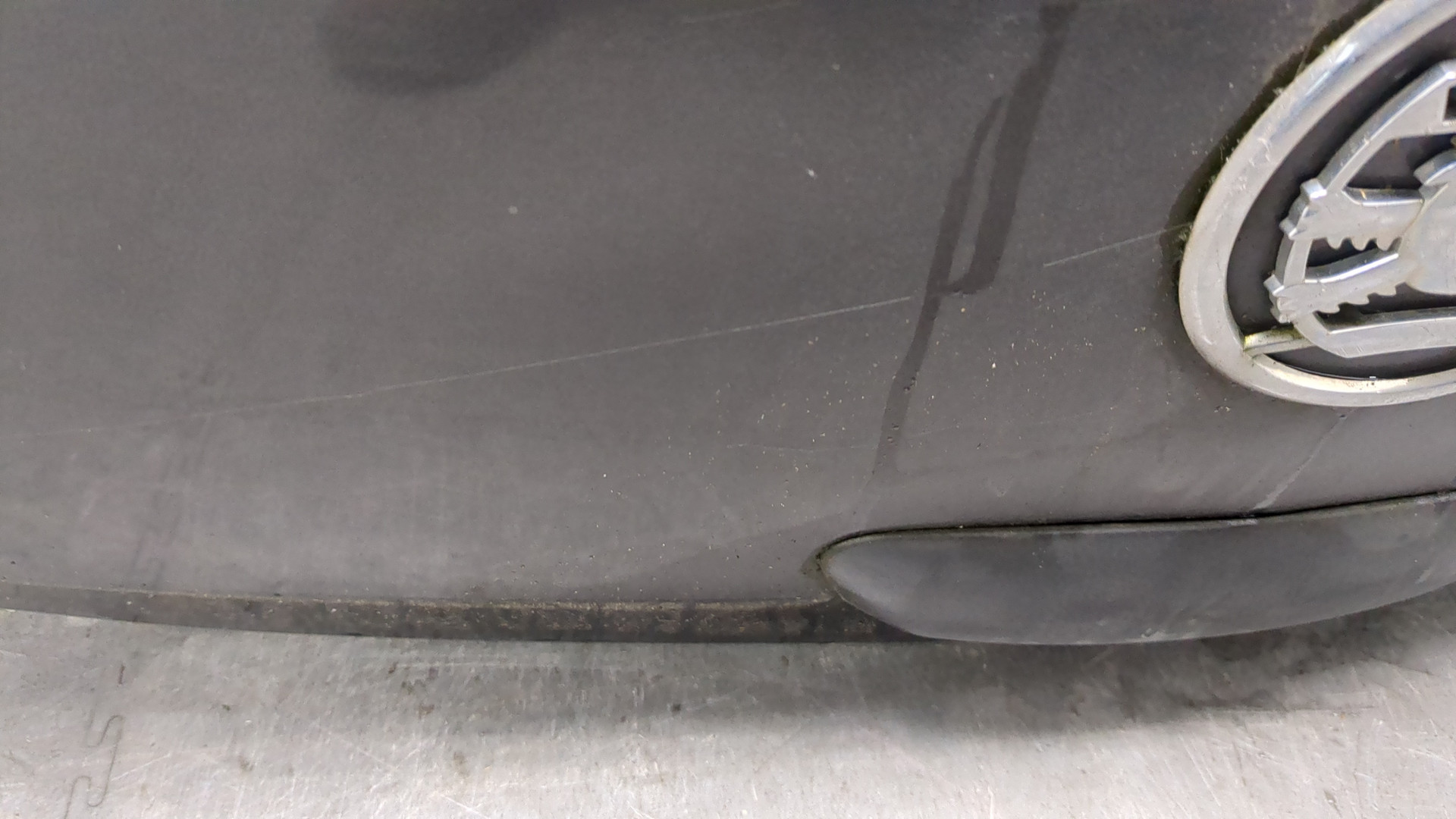 Дверь багажника