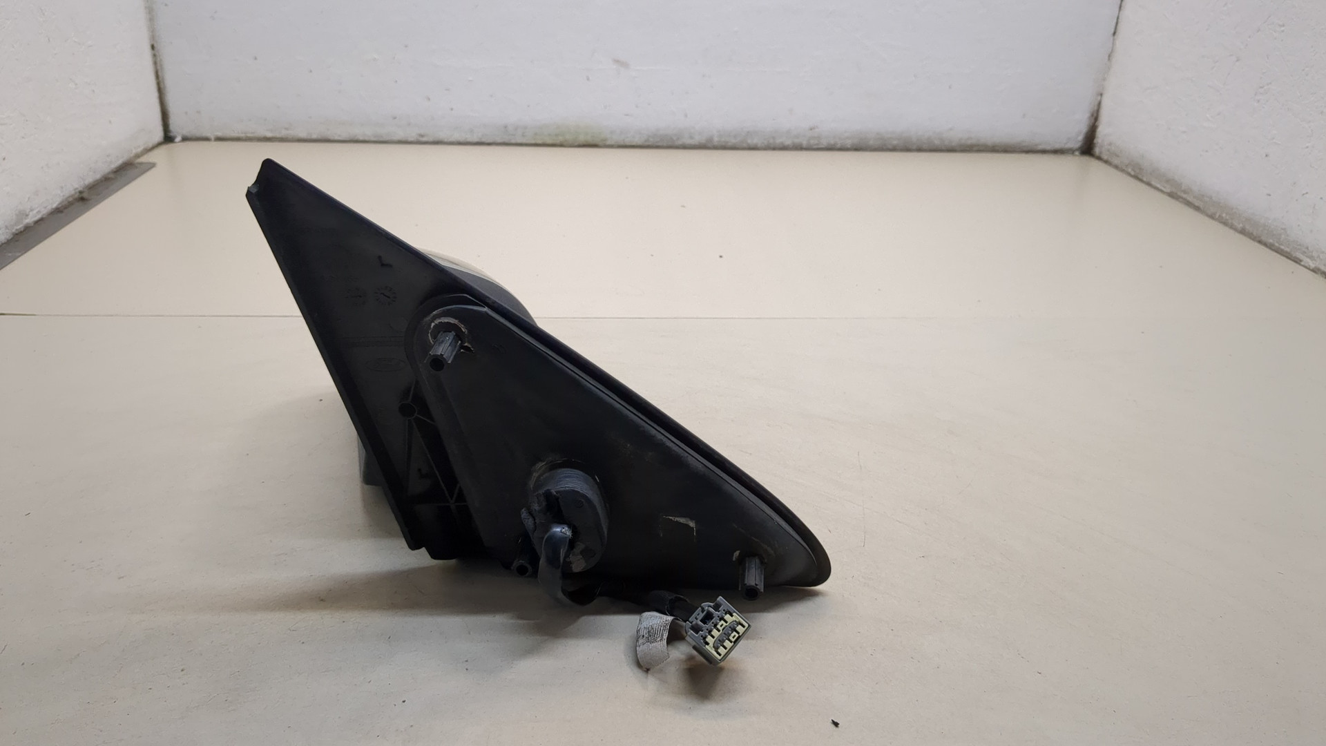 Зеркало левое электрическое