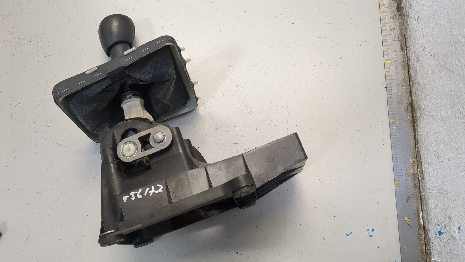 Кулиса МКПП / АКПП