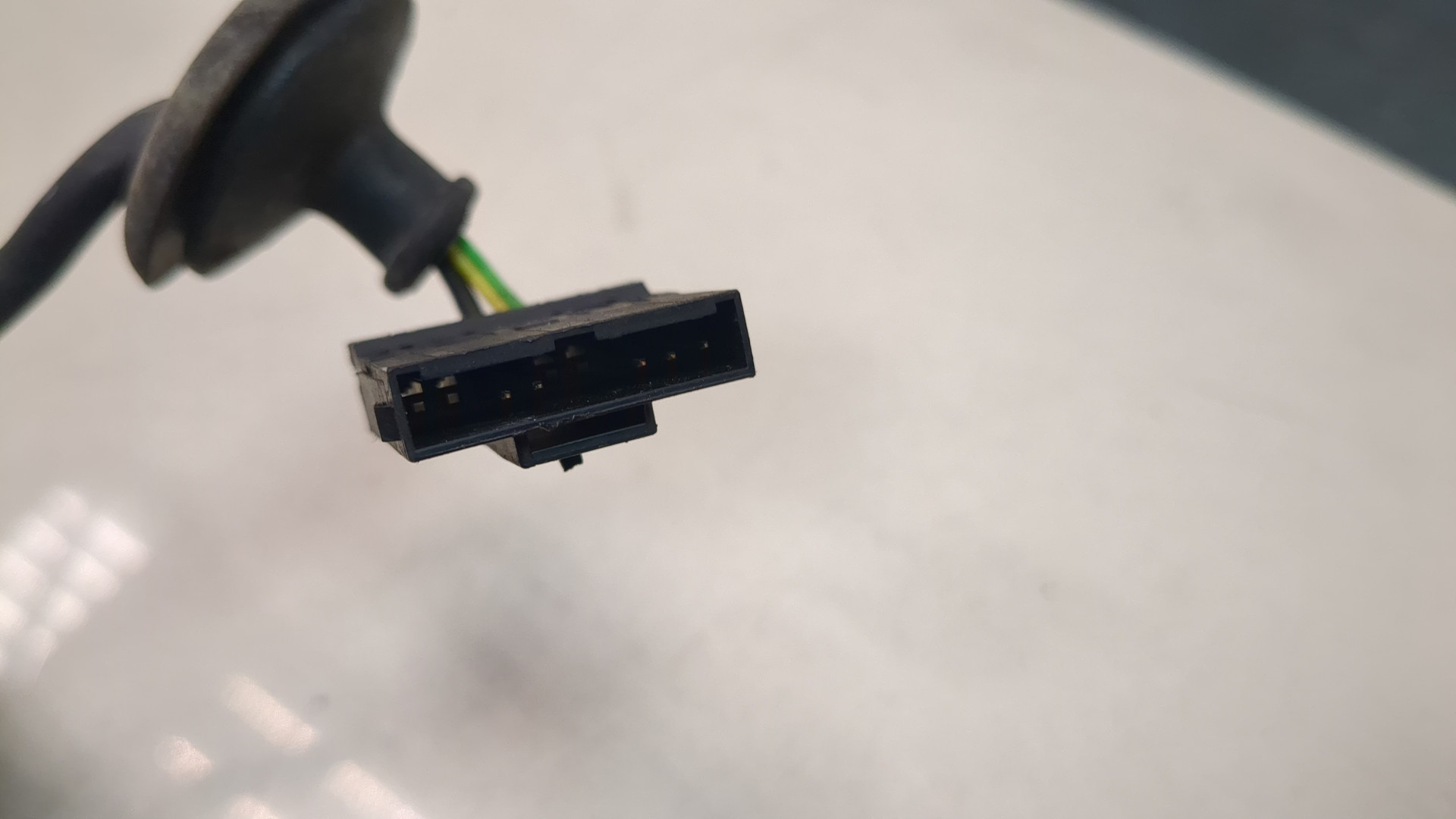 Зеркало правое электрическое