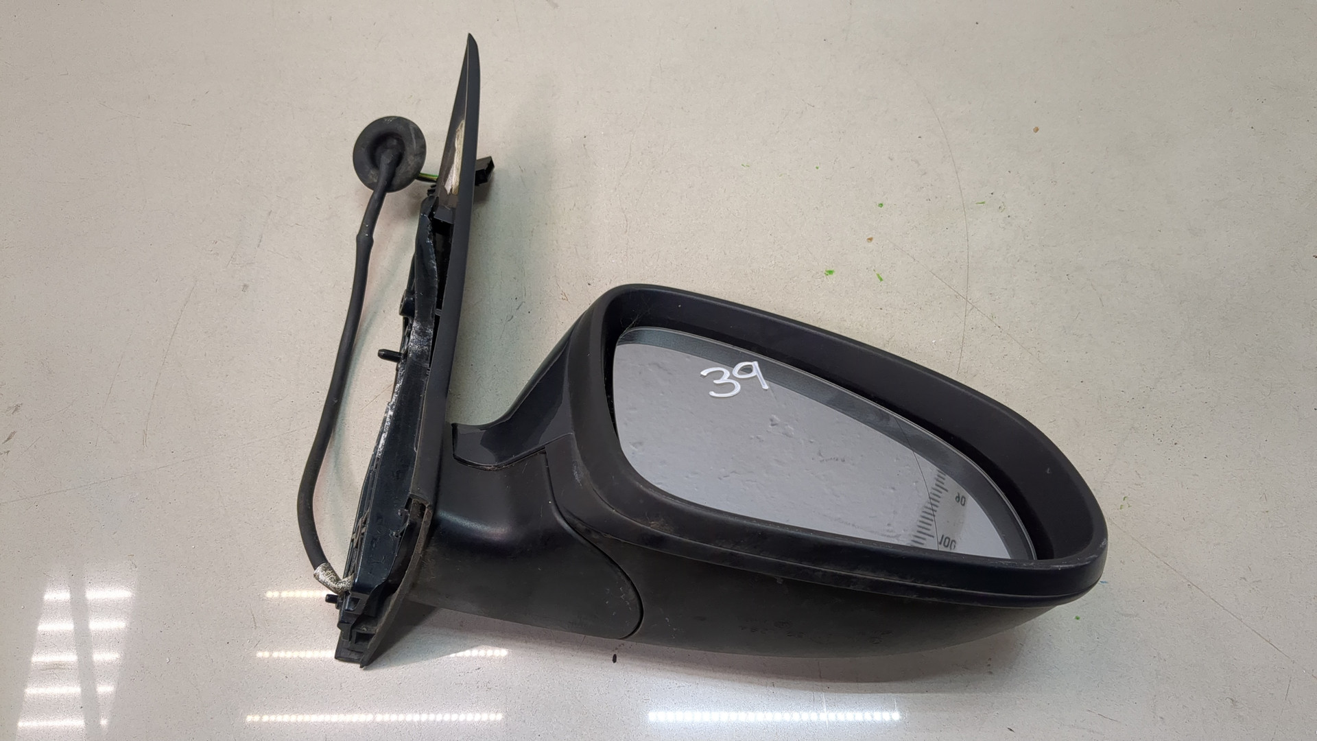 Зеркало правое электрическое