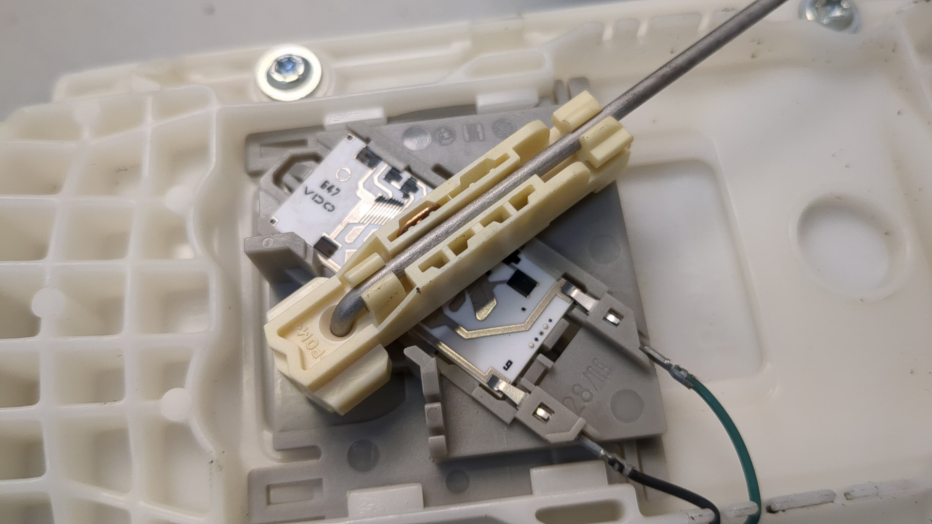 Насос топливный электрический