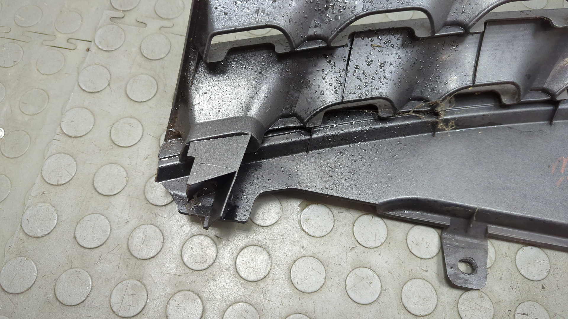 Решетка радиатора