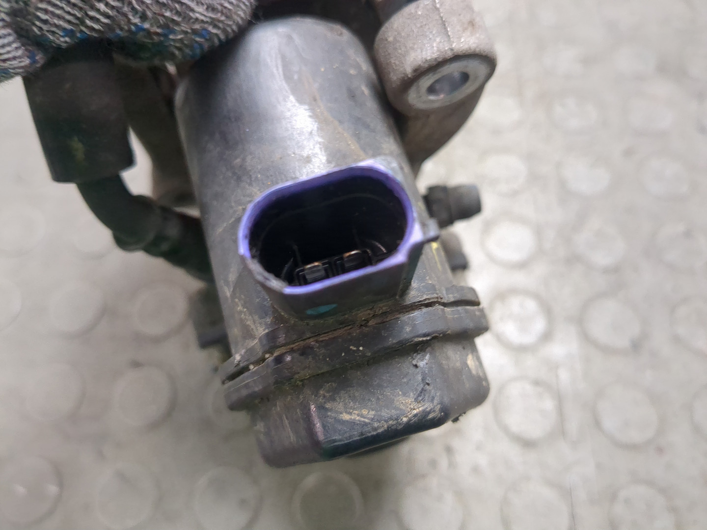 Суппорт задний левый