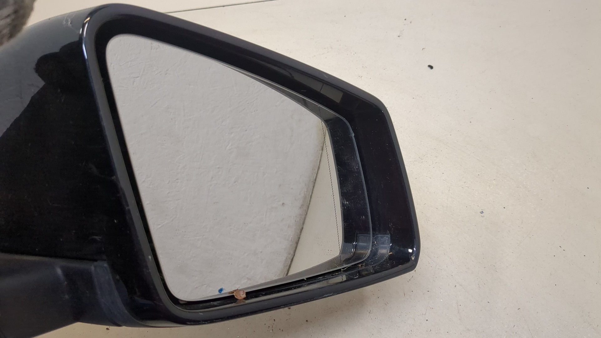 Зеркало правое электрическое