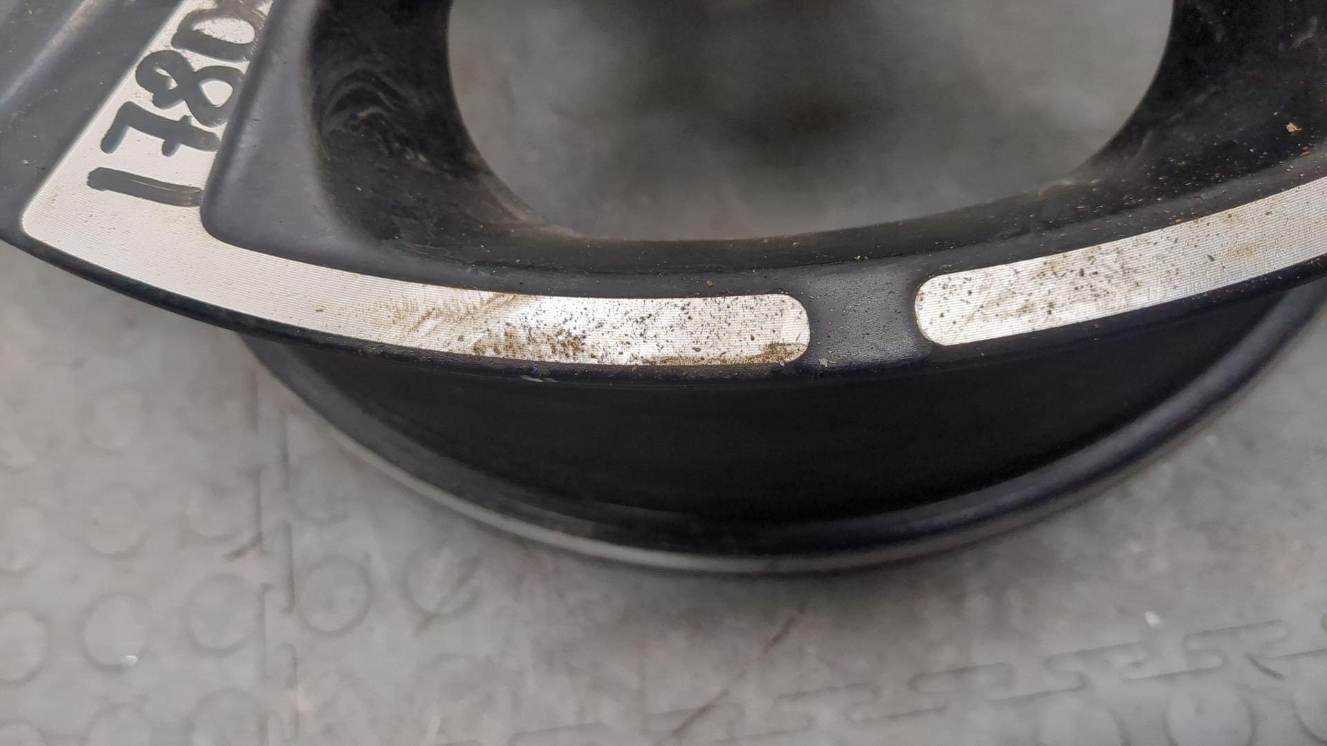 Диск колесный литой легкий сплав