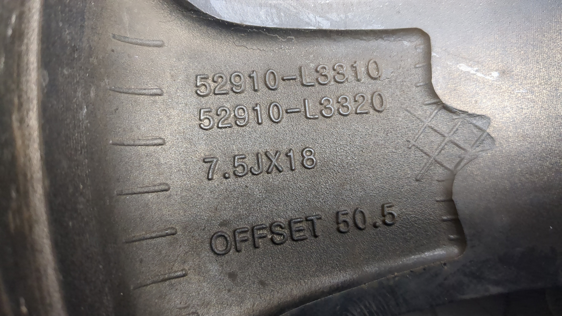 Диск колесный литой легкий сплав