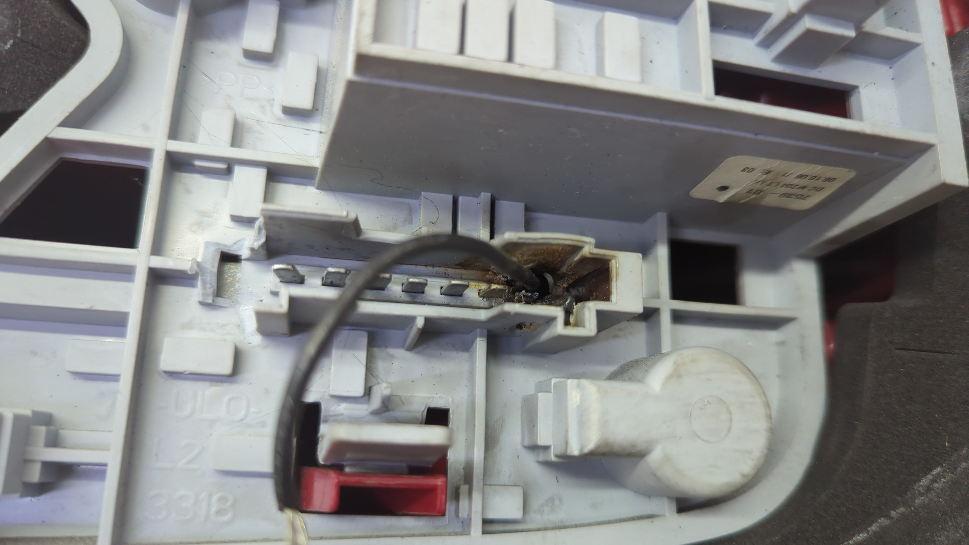 Фонарь задний левый