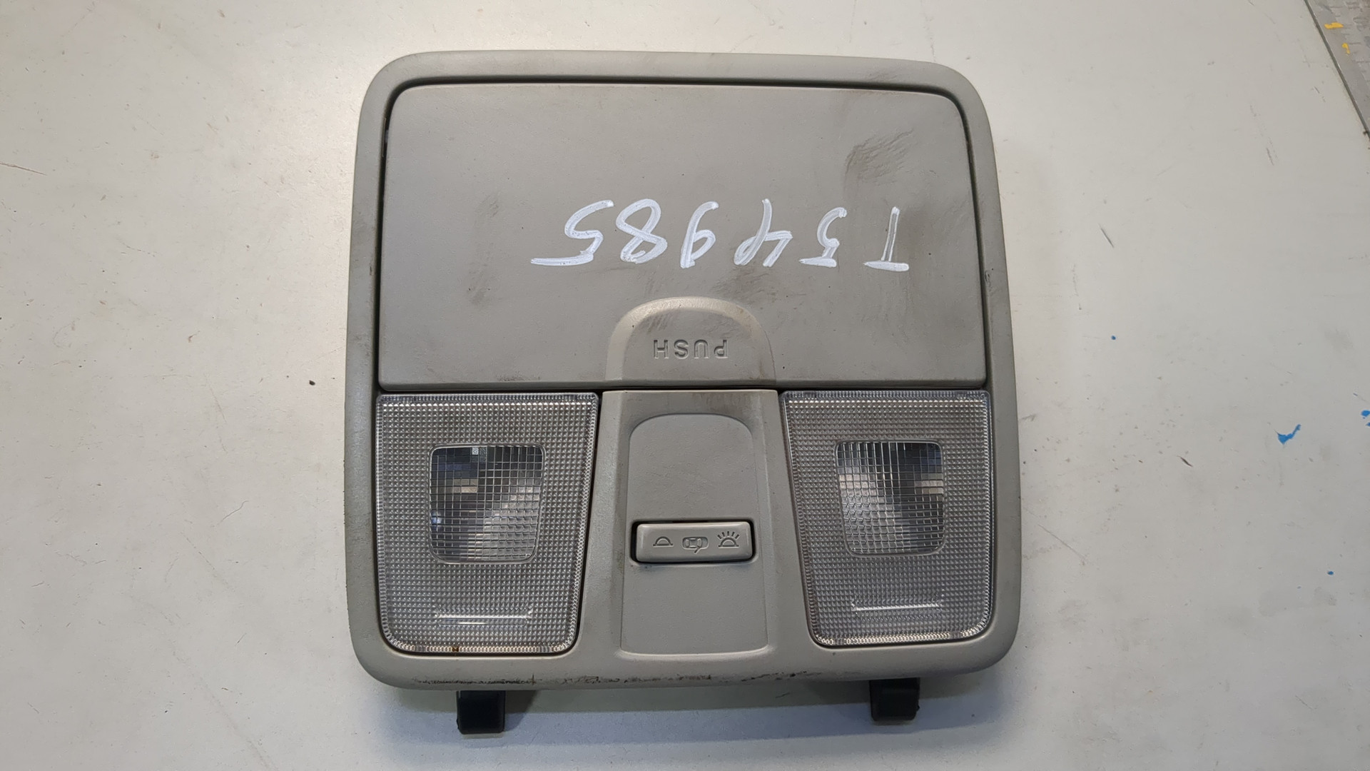 Плафон салонный