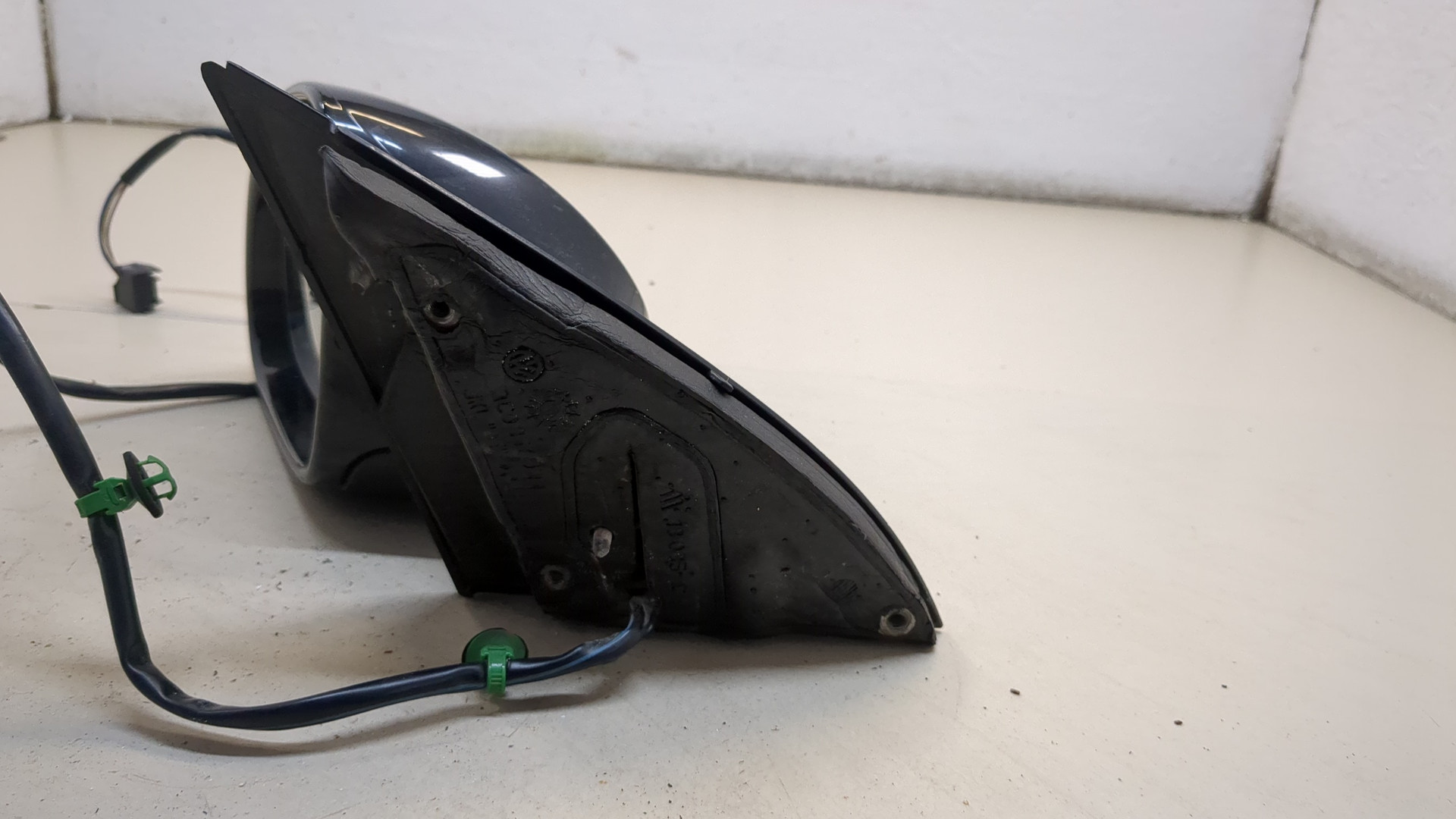 Зеркало левое электрическое