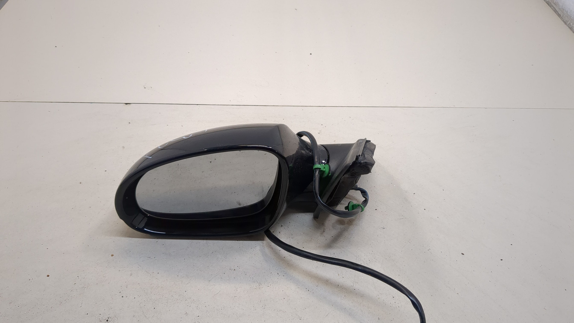 Зеркало левое электрическое