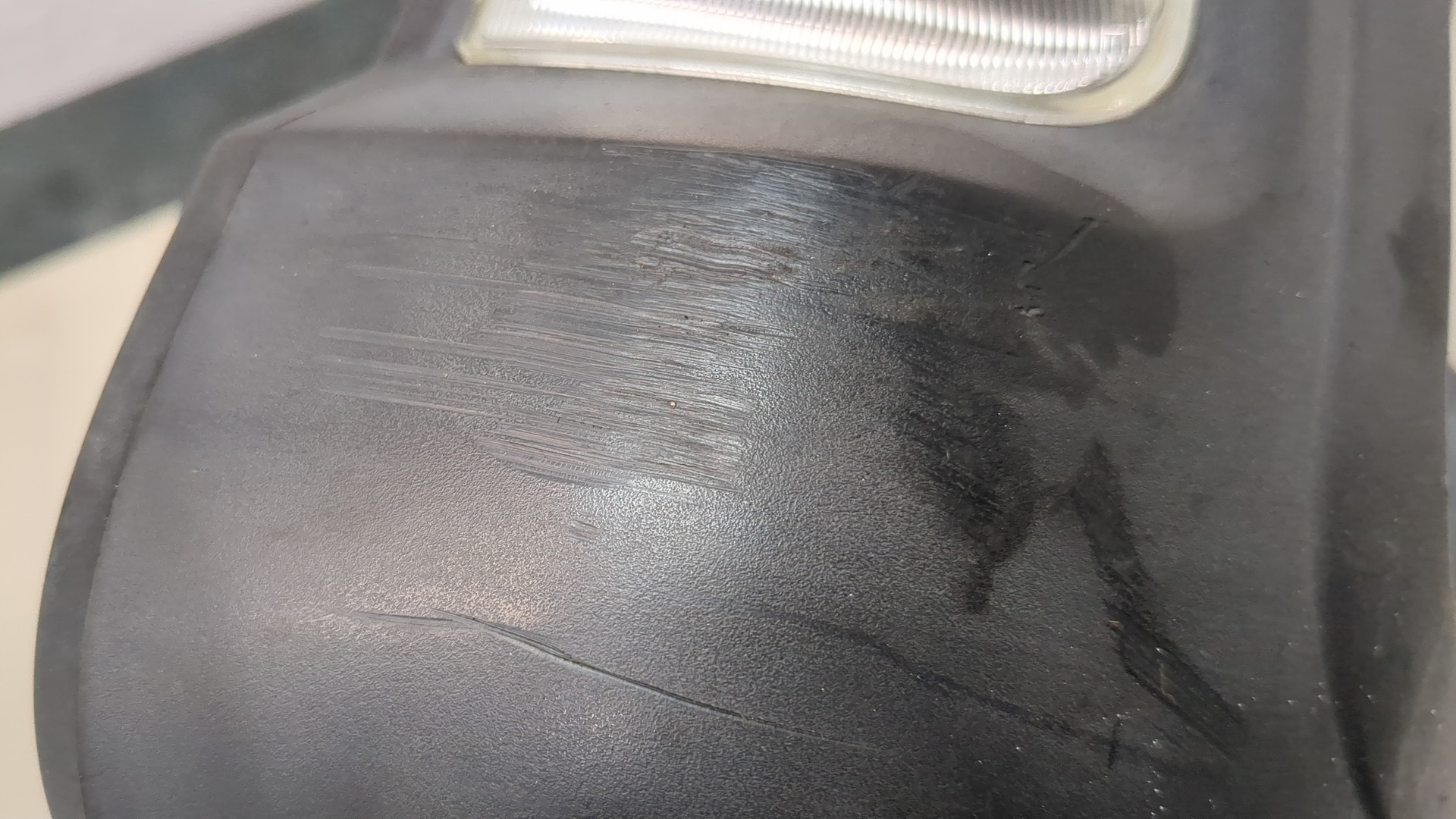 Зеркало правое электрическое