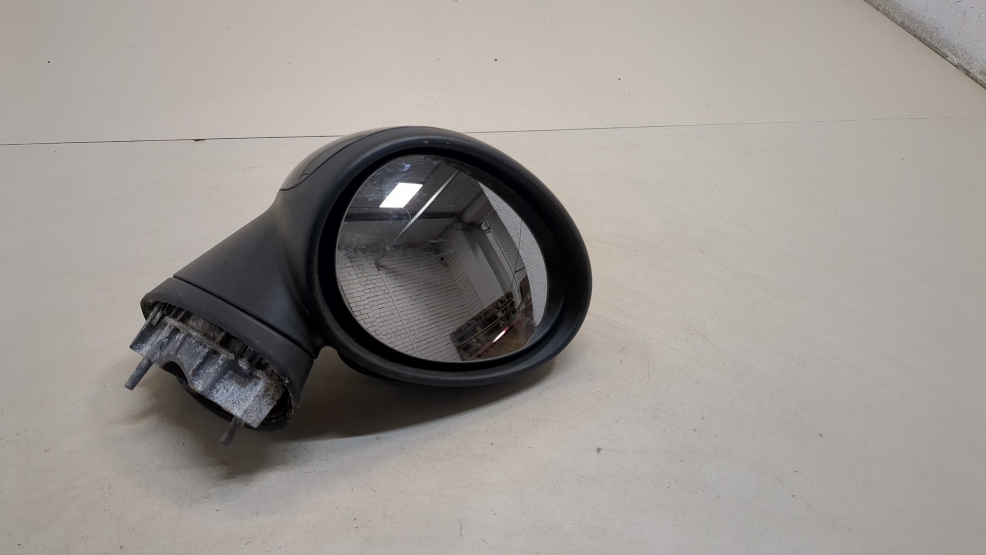 Зеркало правое электрическое