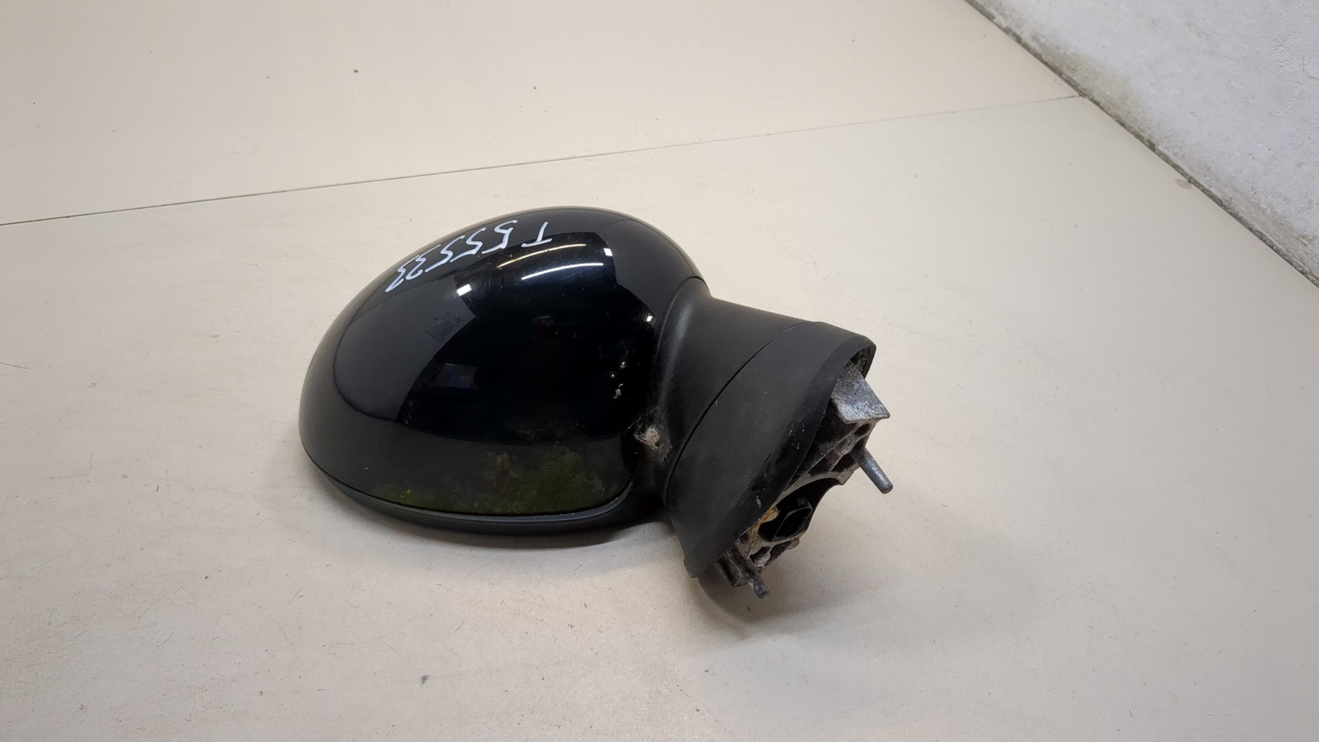 Зеркало правое электрическое