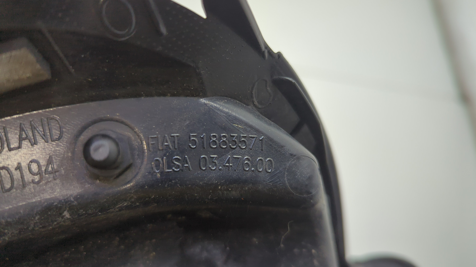 Фонарь задний правый