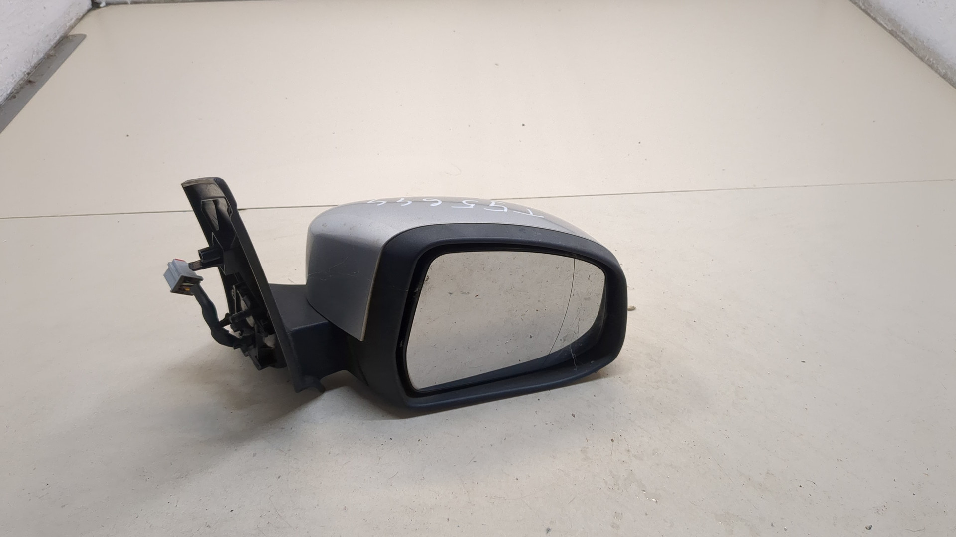 Зеркало правое электрическое