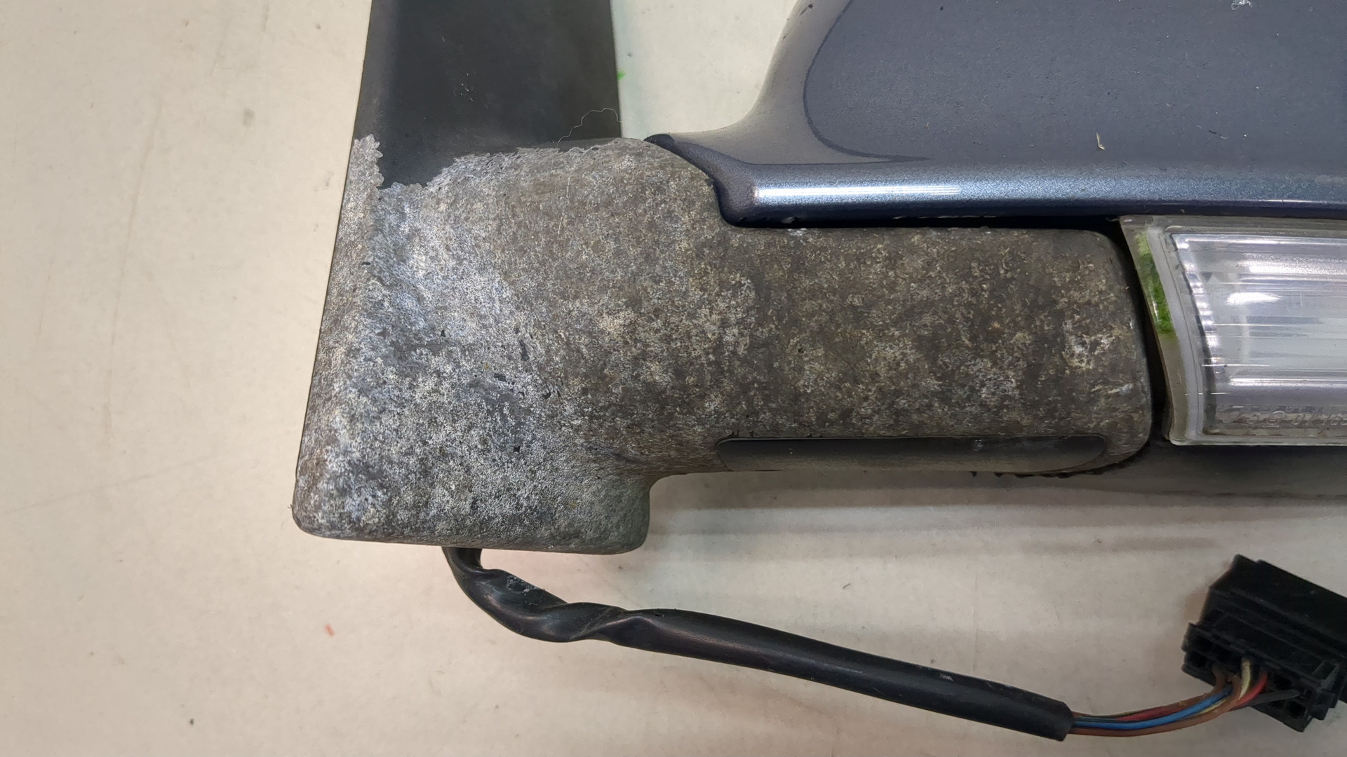 Зеркало левое электрическое