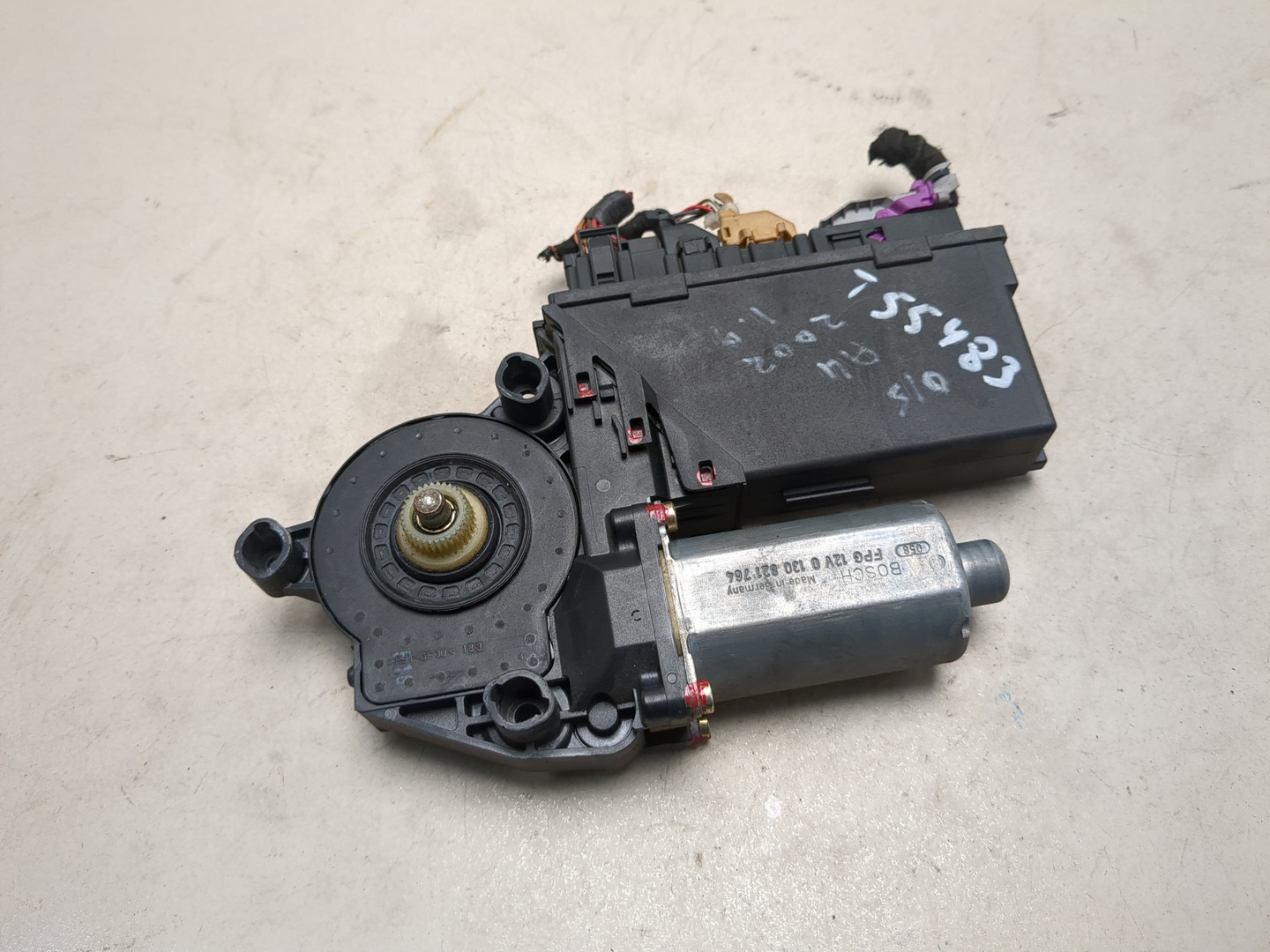 Моторчик стеклоподъемника