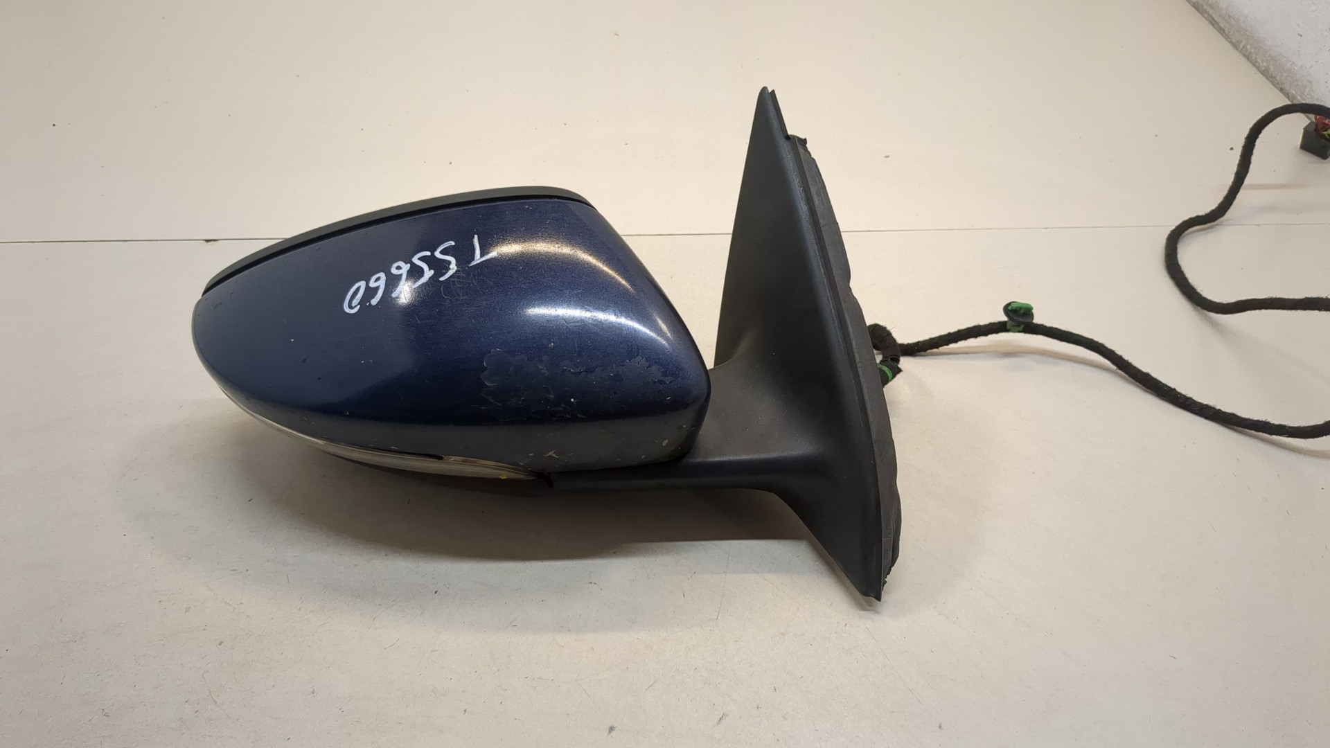 Зеркало правое электрическое