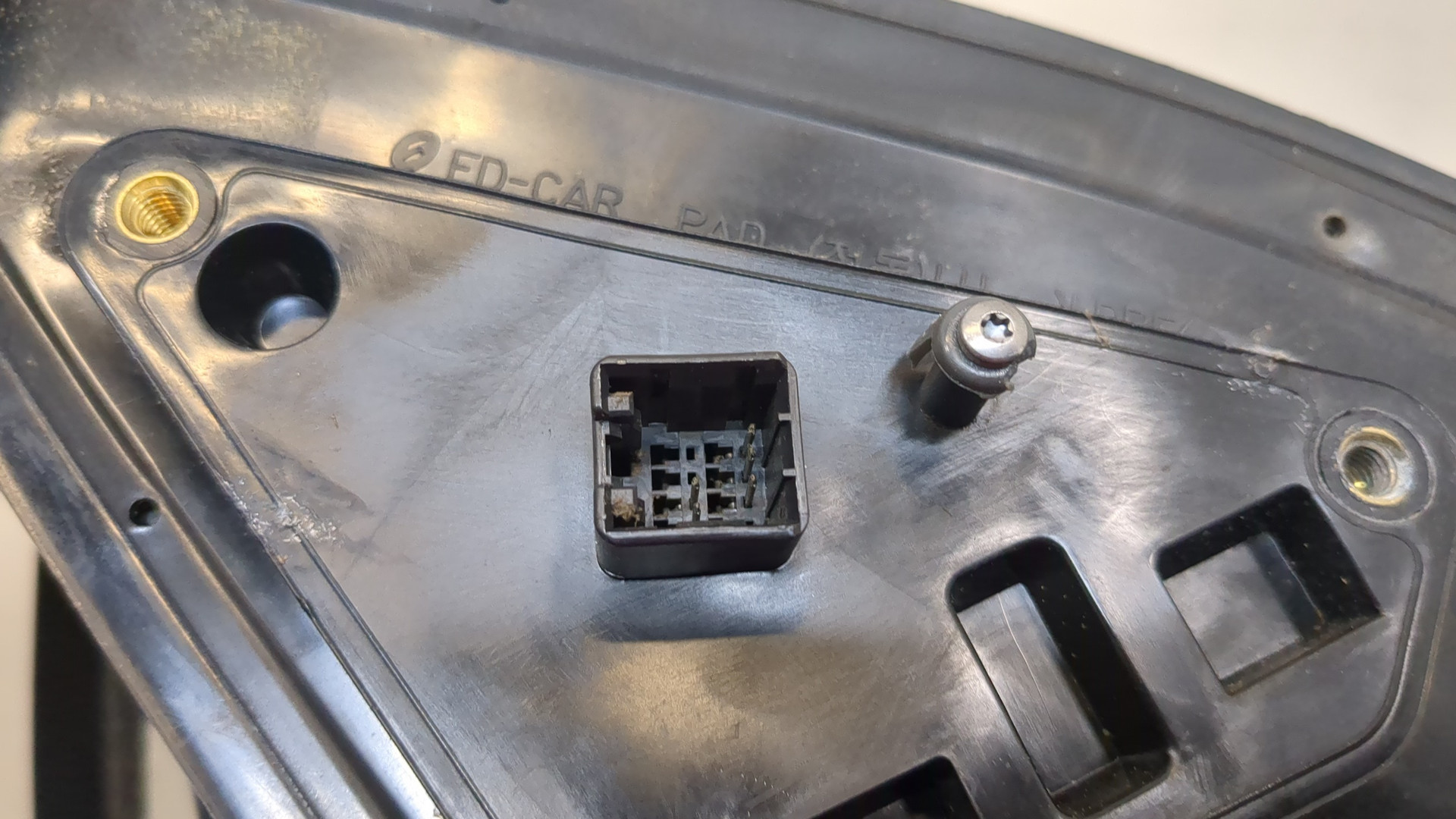 Зеркало левое электрическое