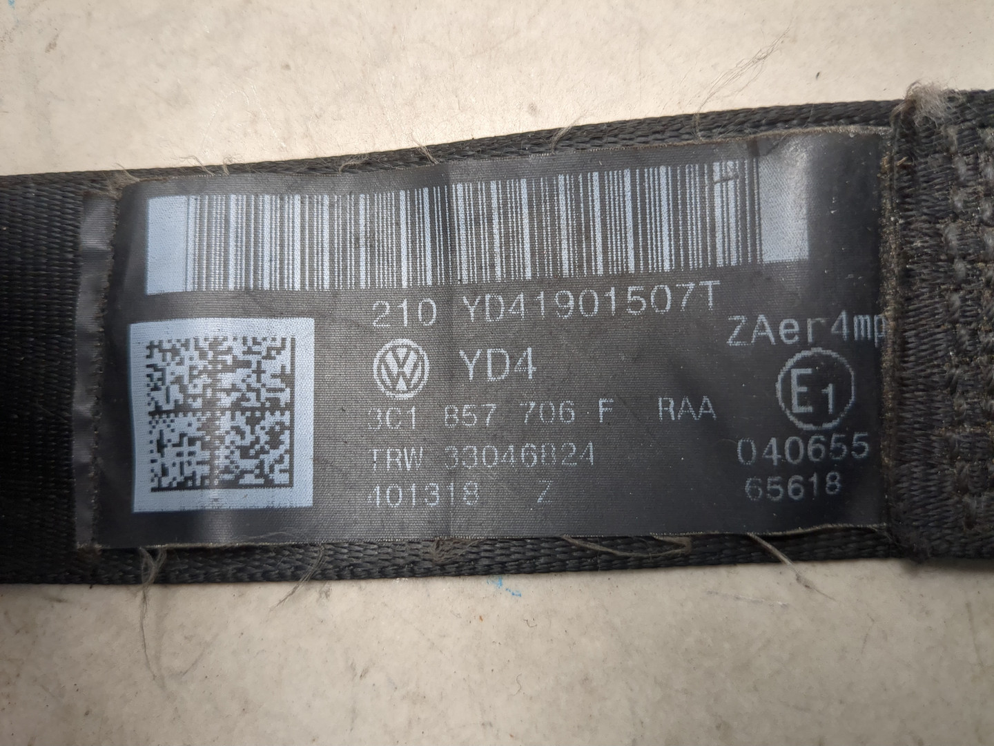 Ремень безопасности