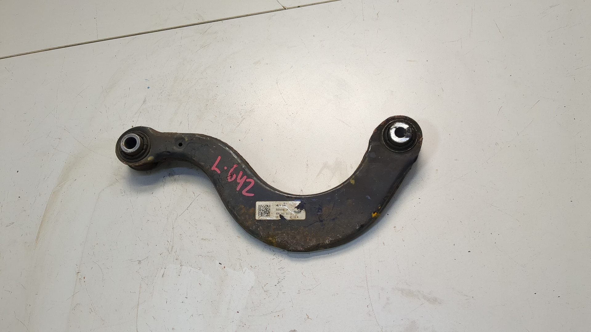 Рычаг задний