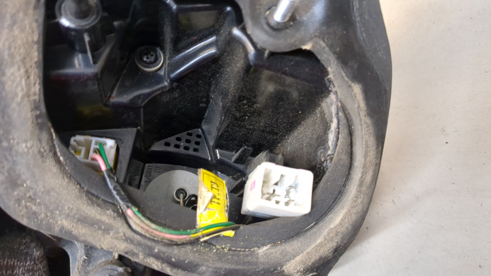 Фонарь задний левый