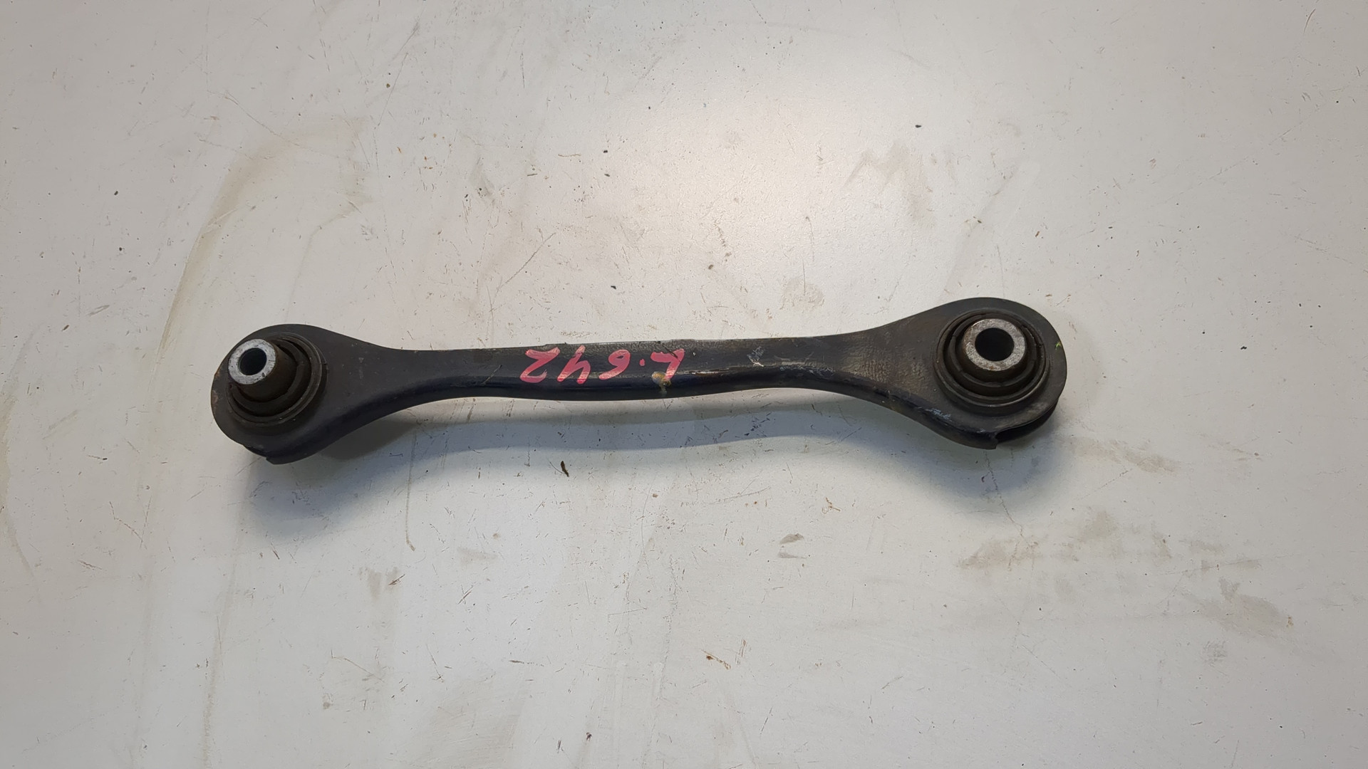 Рычаг задний