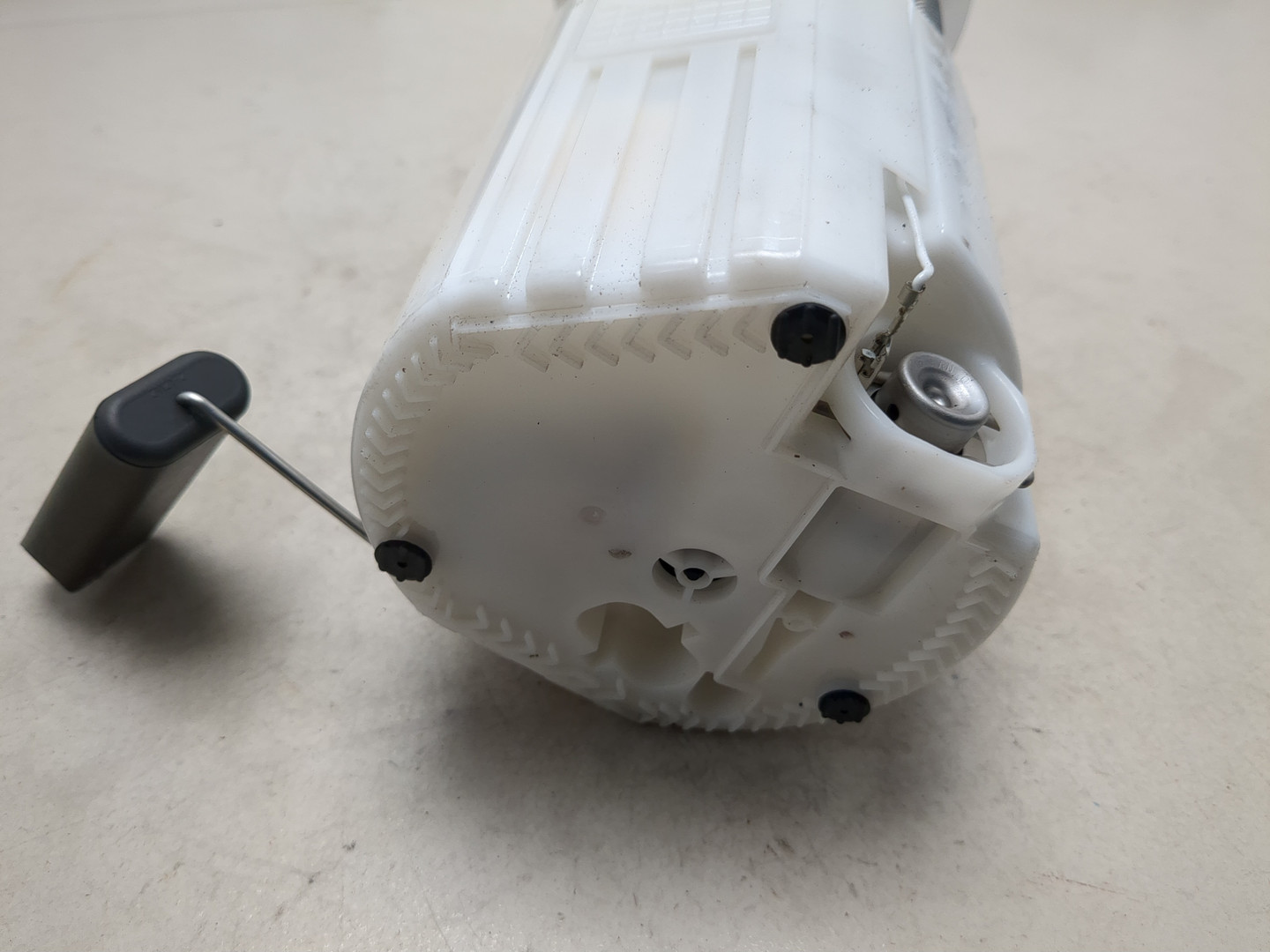 Насос топливный электрический