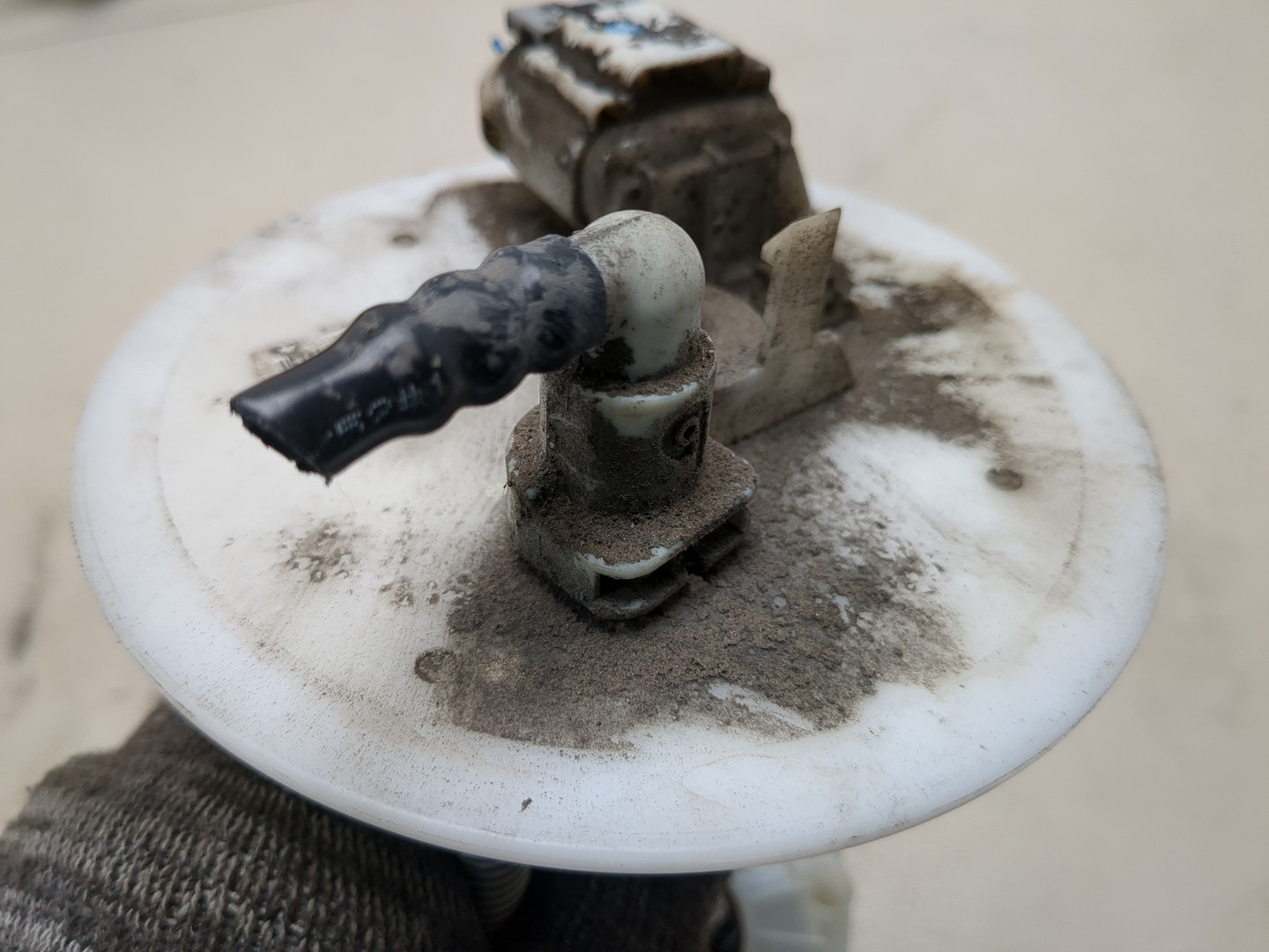 Насос топливный электрический