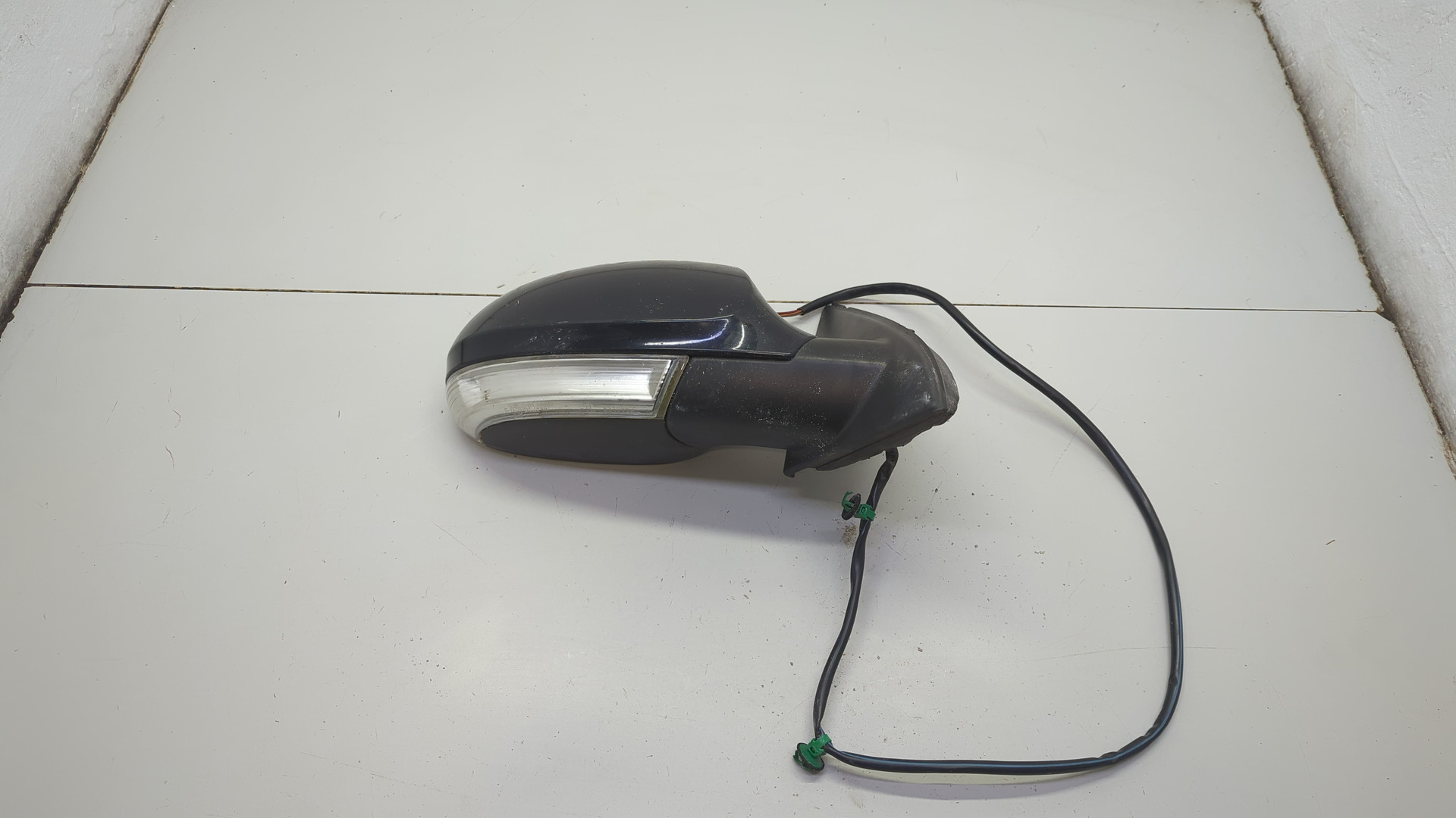 Зеркало правое электрическое