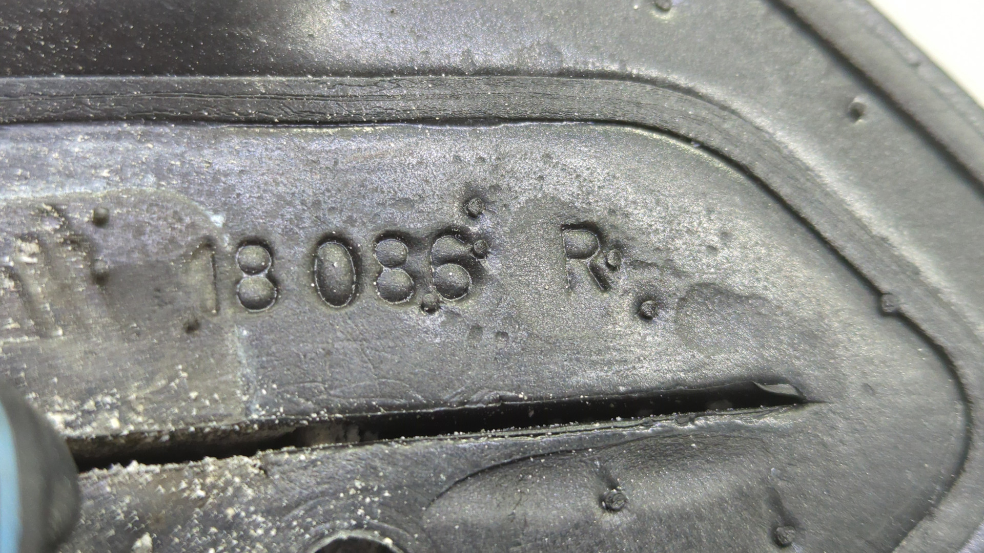 Зеркало правое электрическое