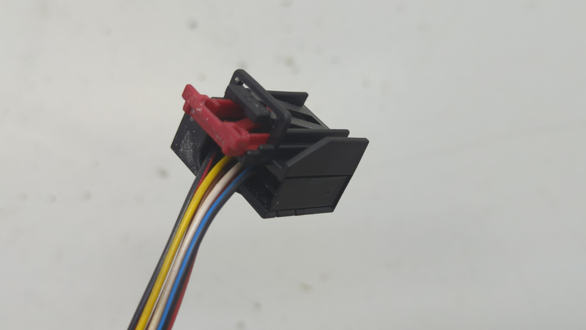 Зеркало правое электрическое