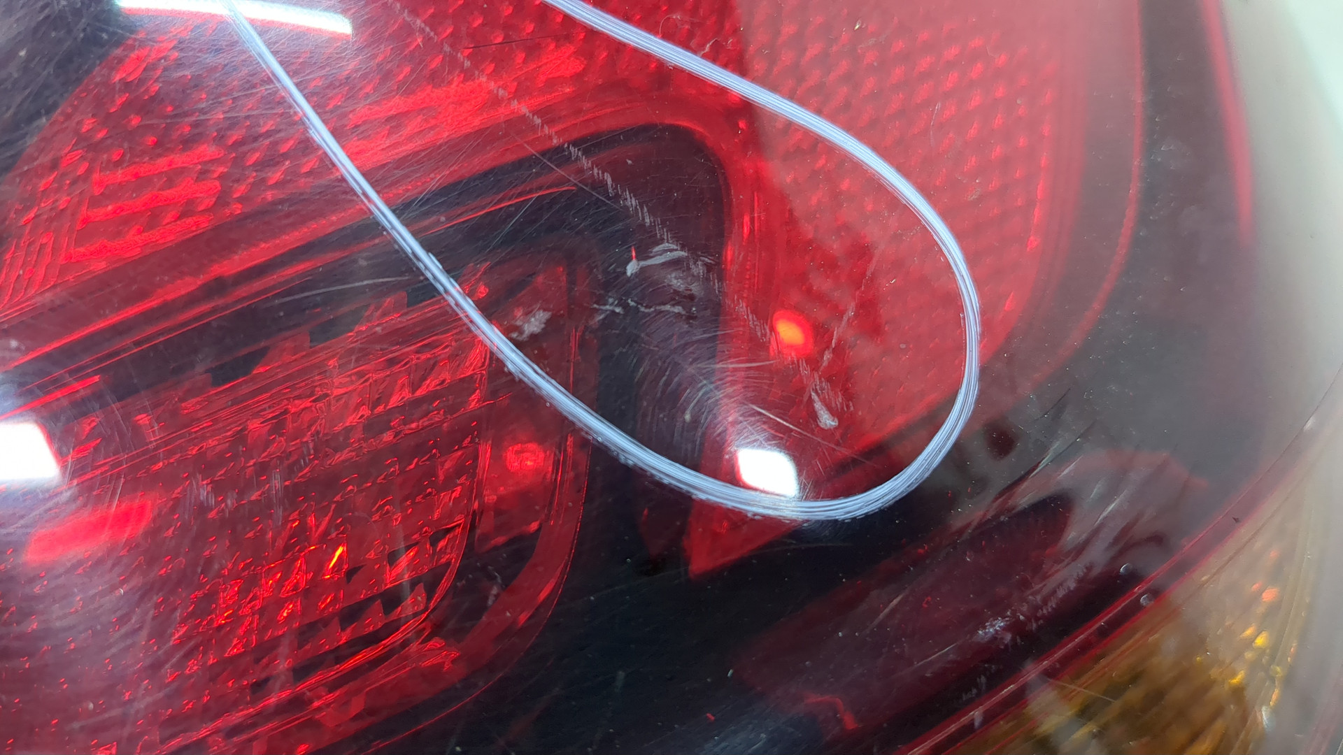 Фонарь задний правый