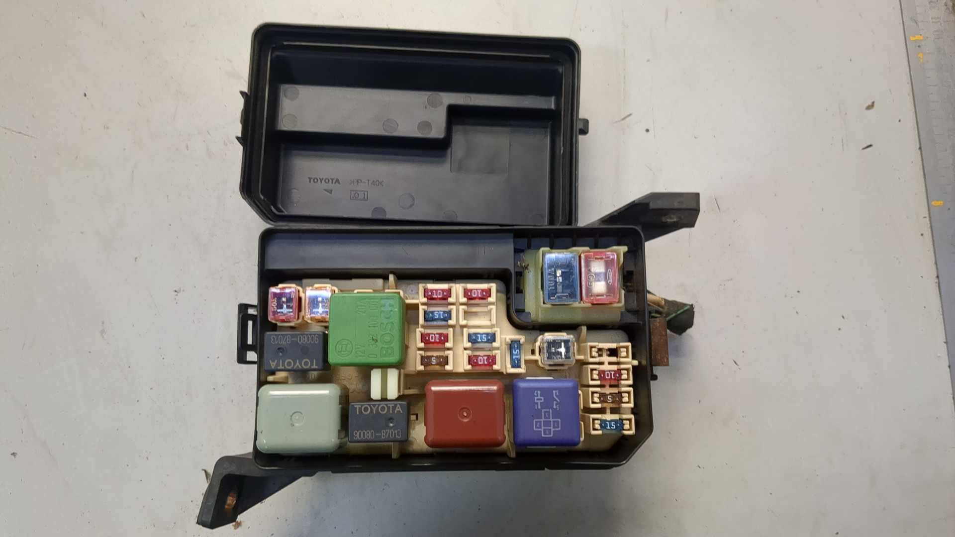 Блок предохранителей