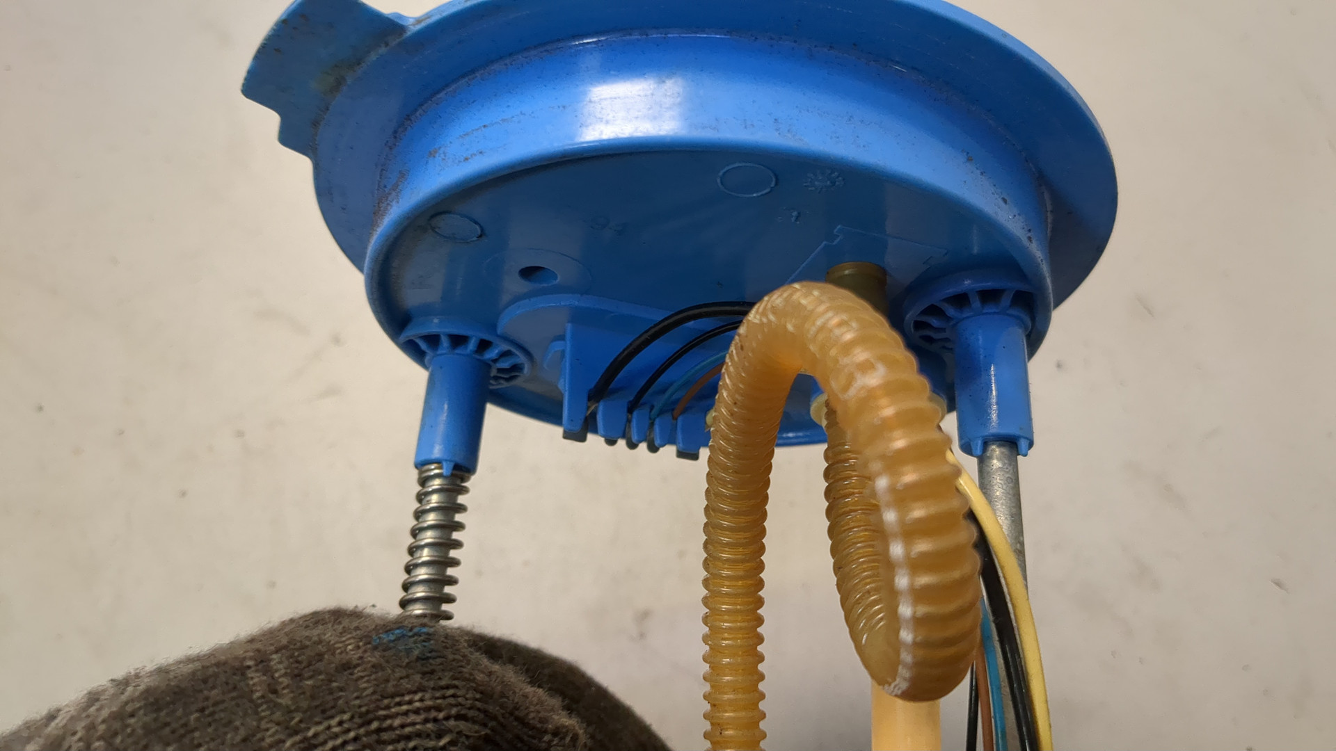 Насос топливный электрический