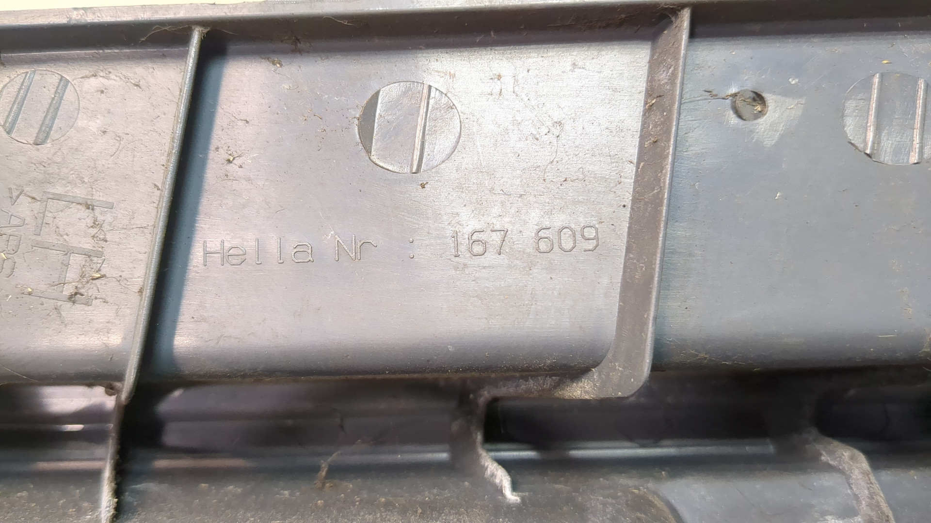 Фонарь задний левый