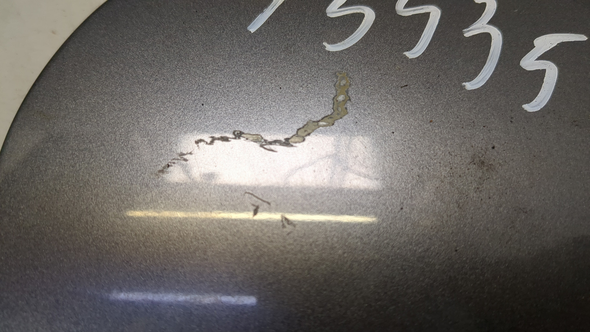 Лючок бензобака